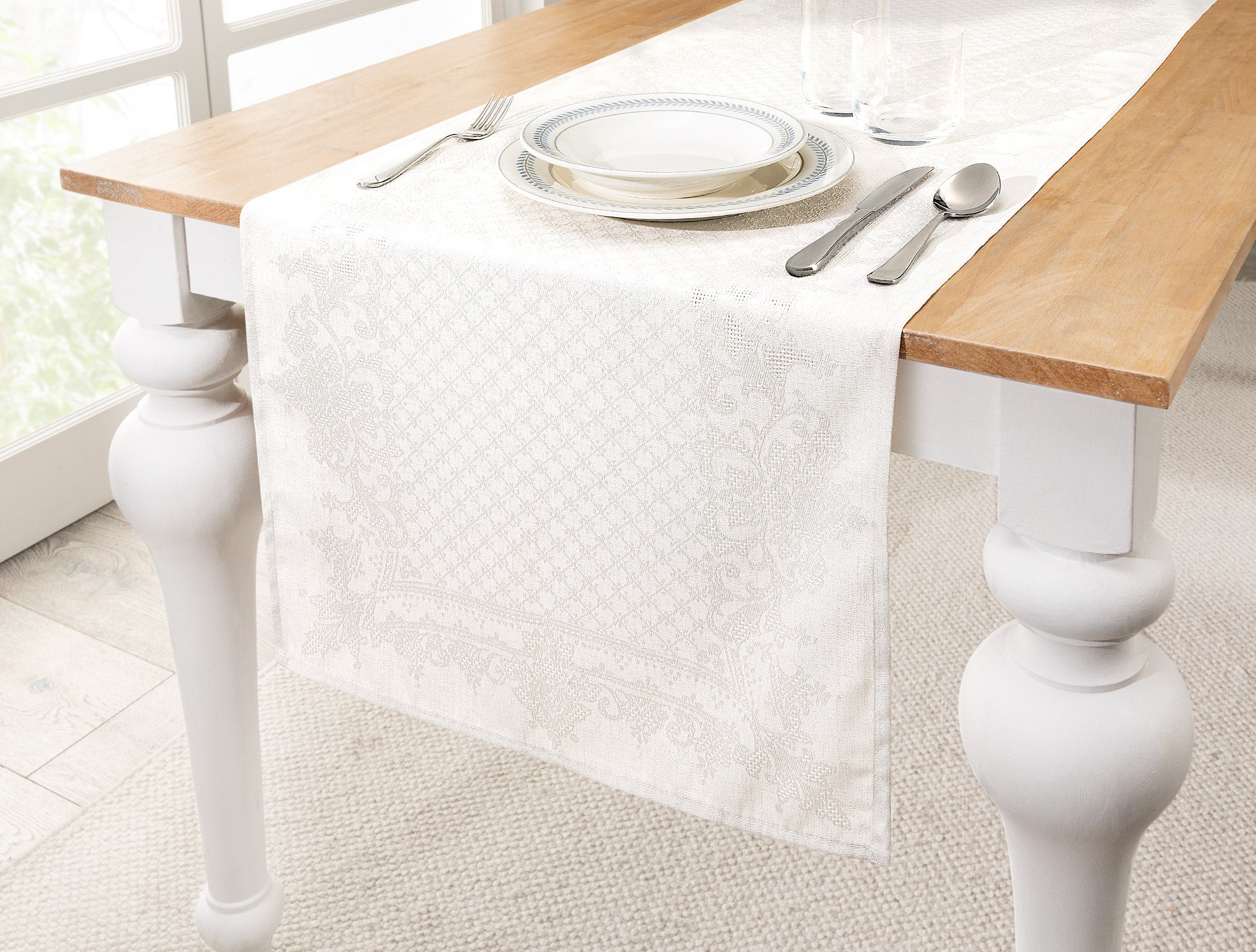 Valerie Runner - Madame Coco JO