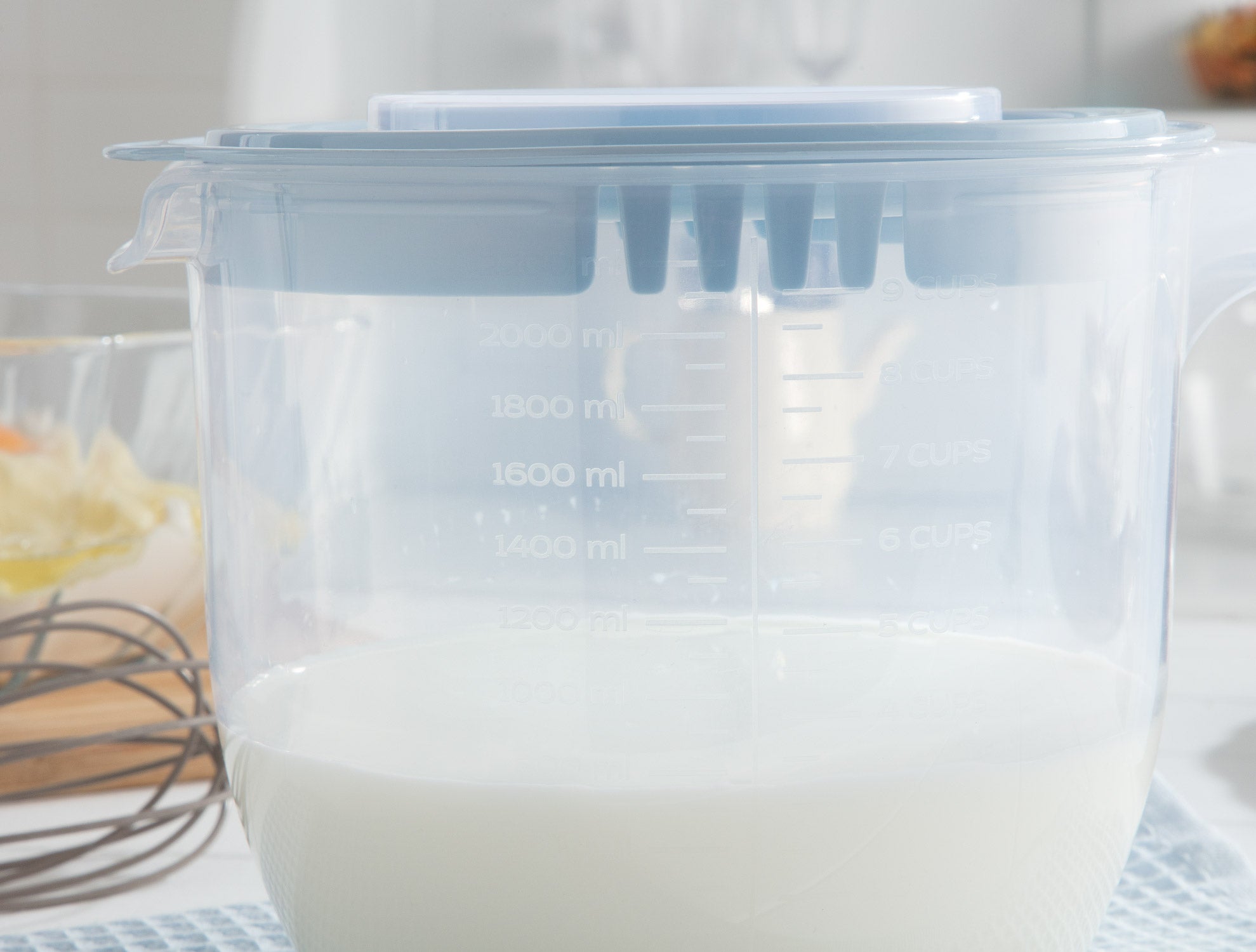 Madie Lidded Mixer Container - Madame Coco JO