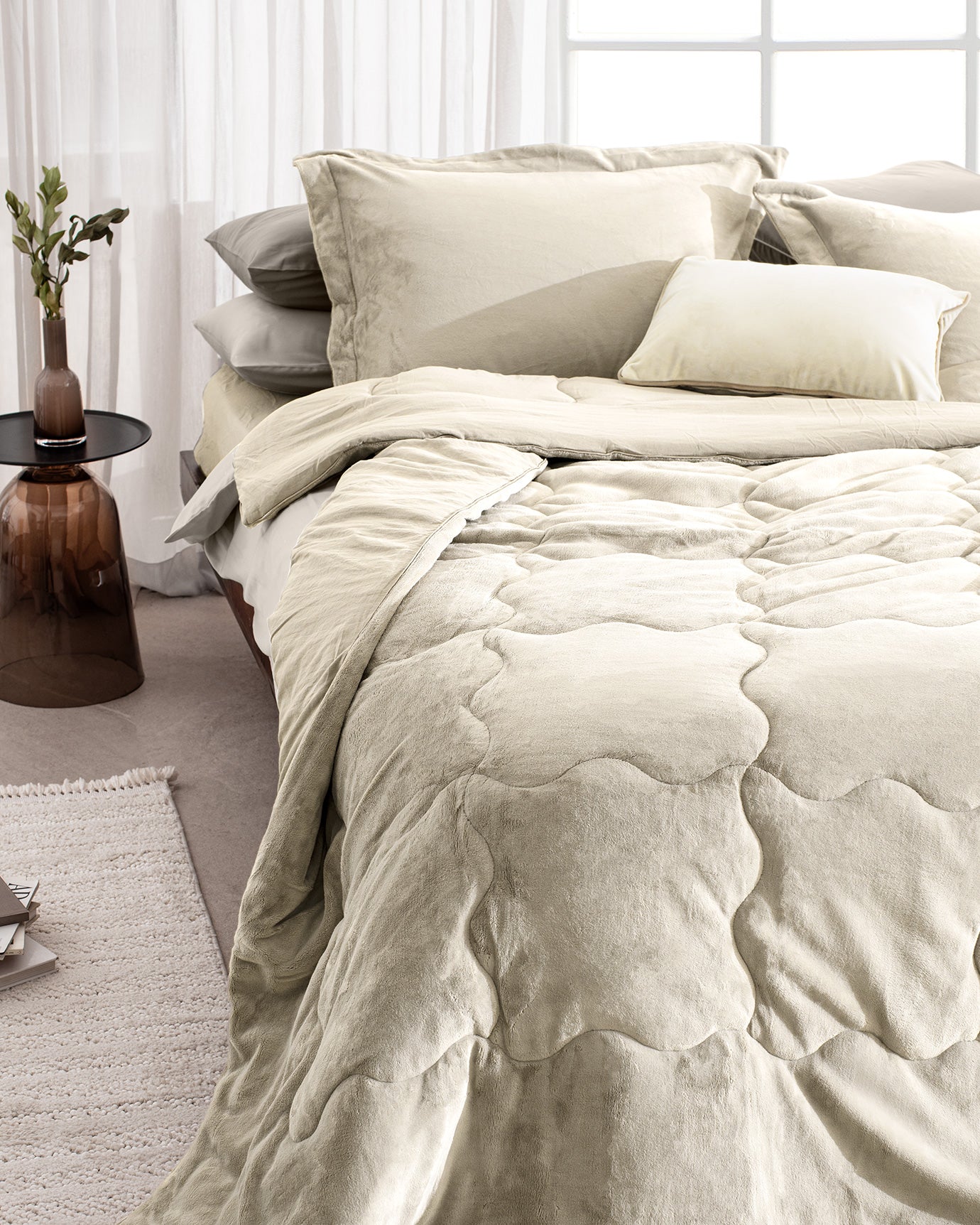 Kaira Comforter Set - Madame Coco JO
