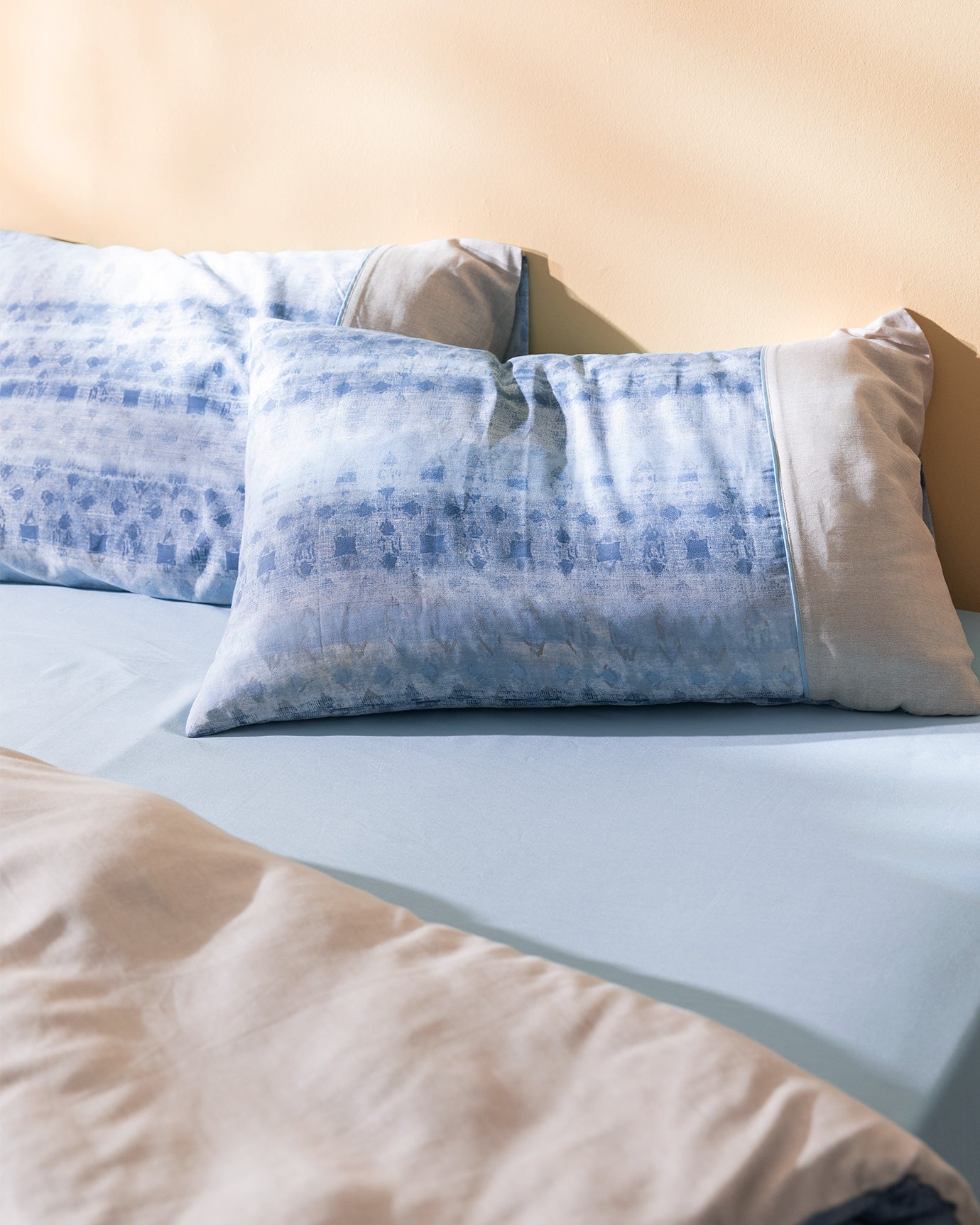 Robin Duvet Cover Set - Coco Crep Patterned - Madame Coco JO