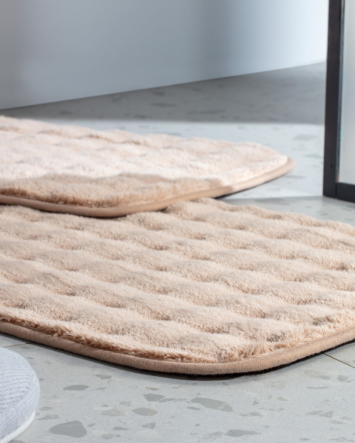Reflet Bubble 2-piece Bath Mat - Madame Coco JO