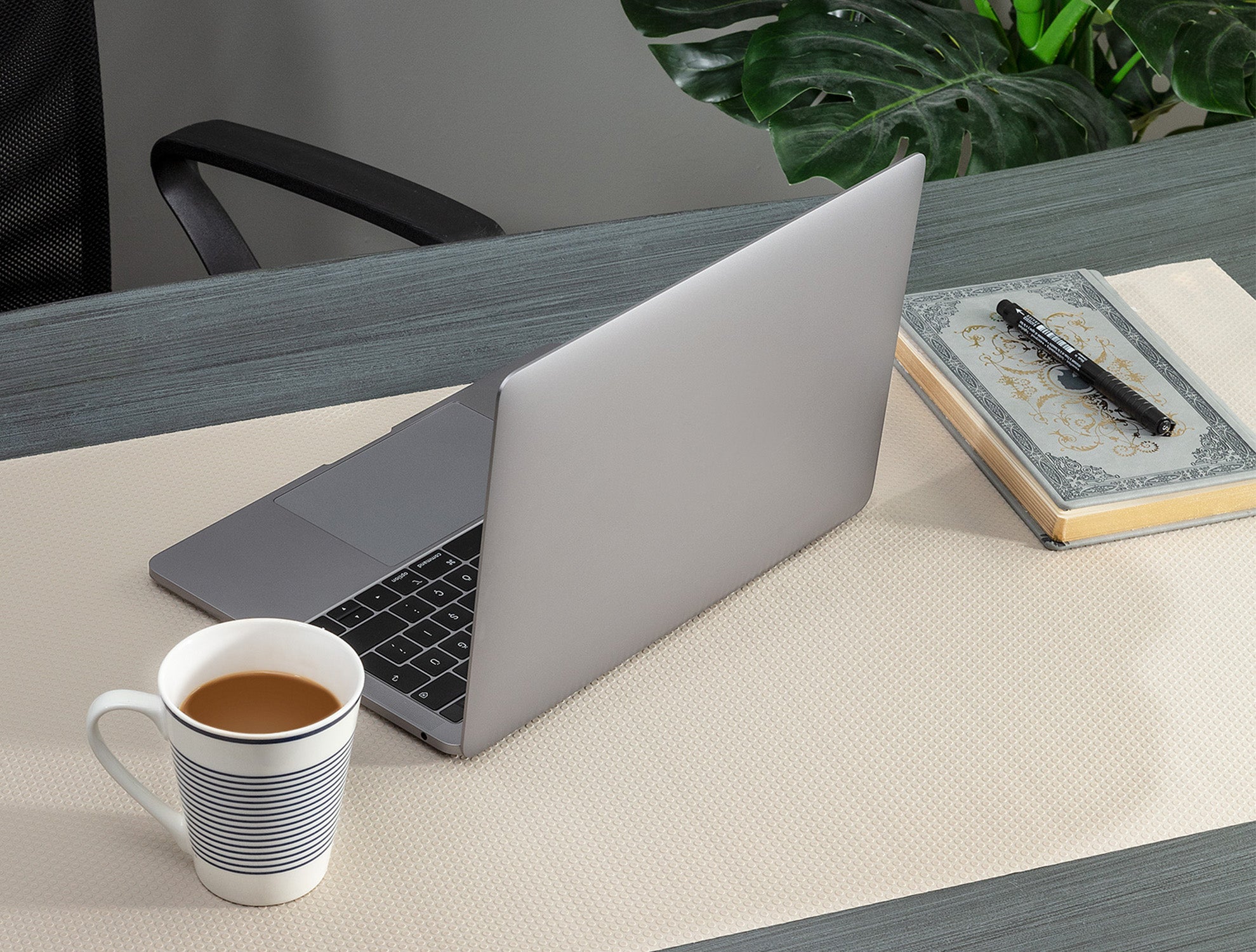 Gina Shelf Cover - Madame Coco JO