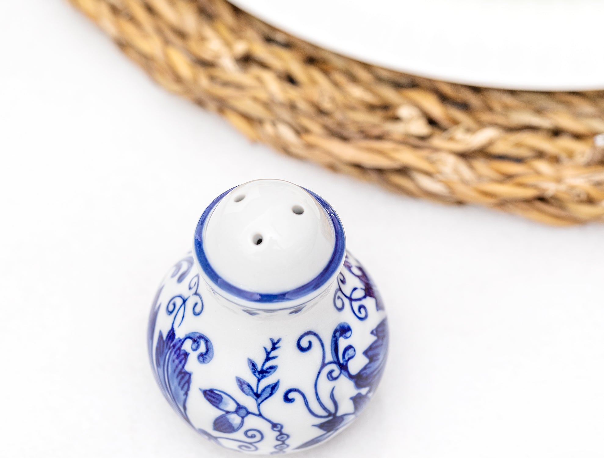 Alita Salt Shaker - Madame Coco JO