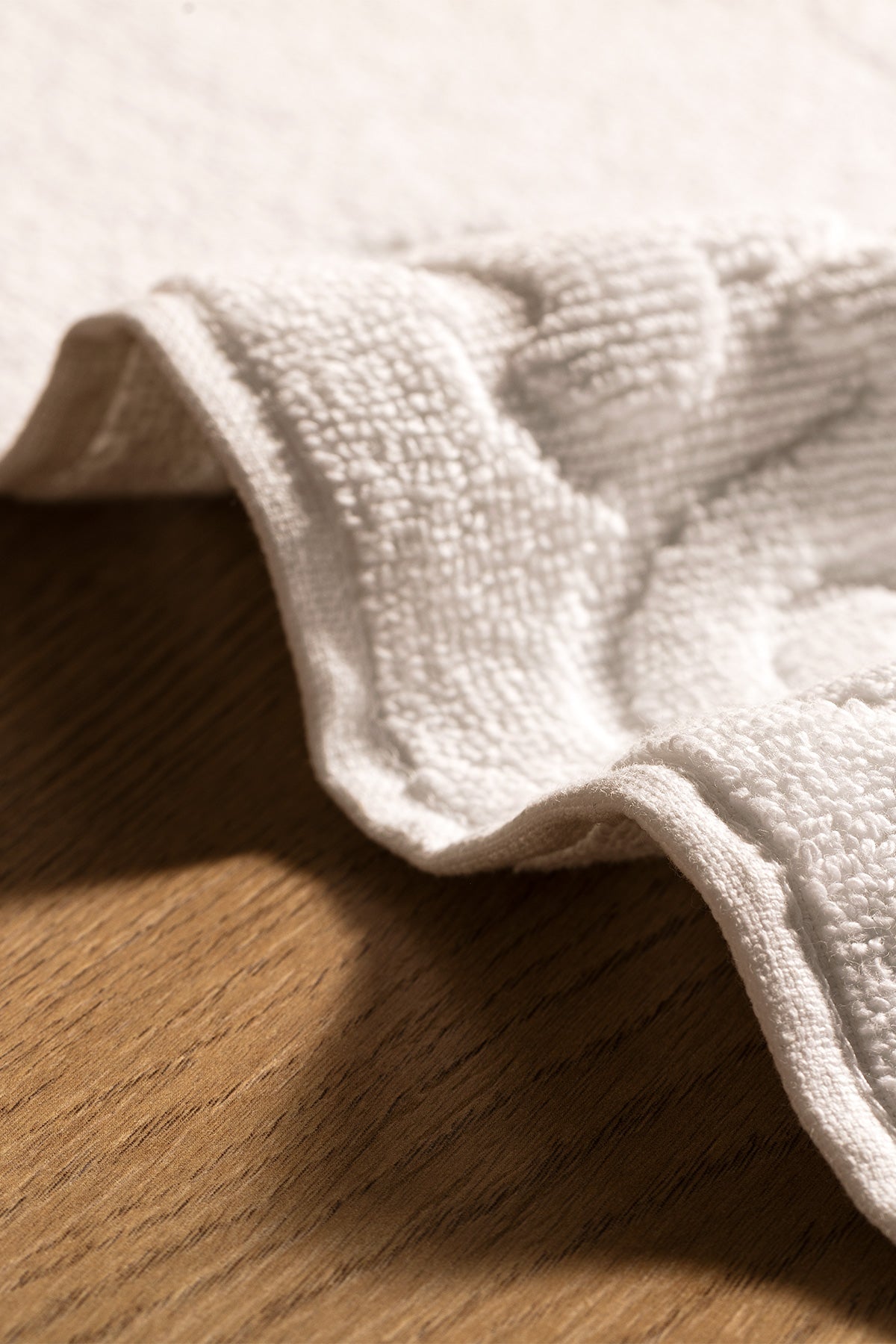 Orlena Foot Towel - Madame Coco JO