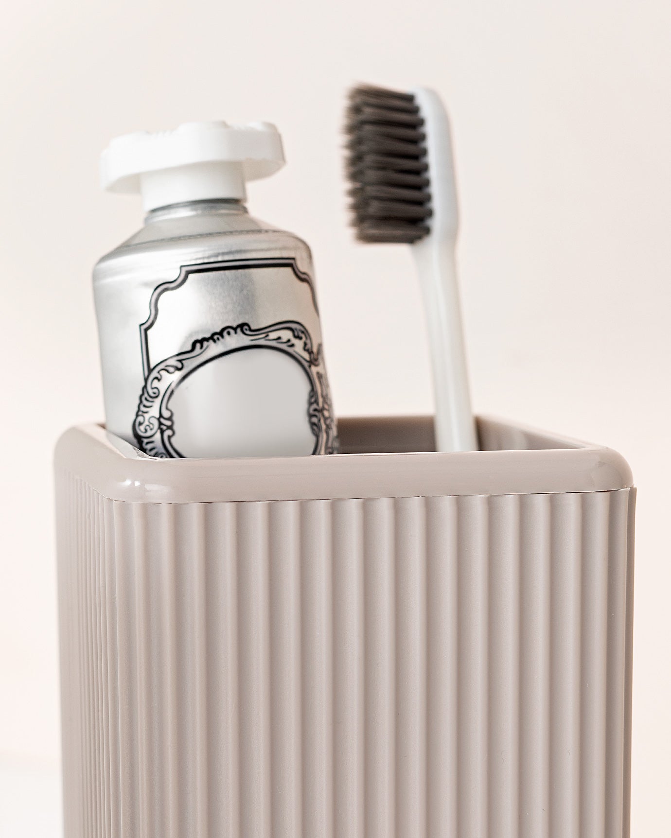 Kelly 3pcs Bathroom Set - Madame Coco JO