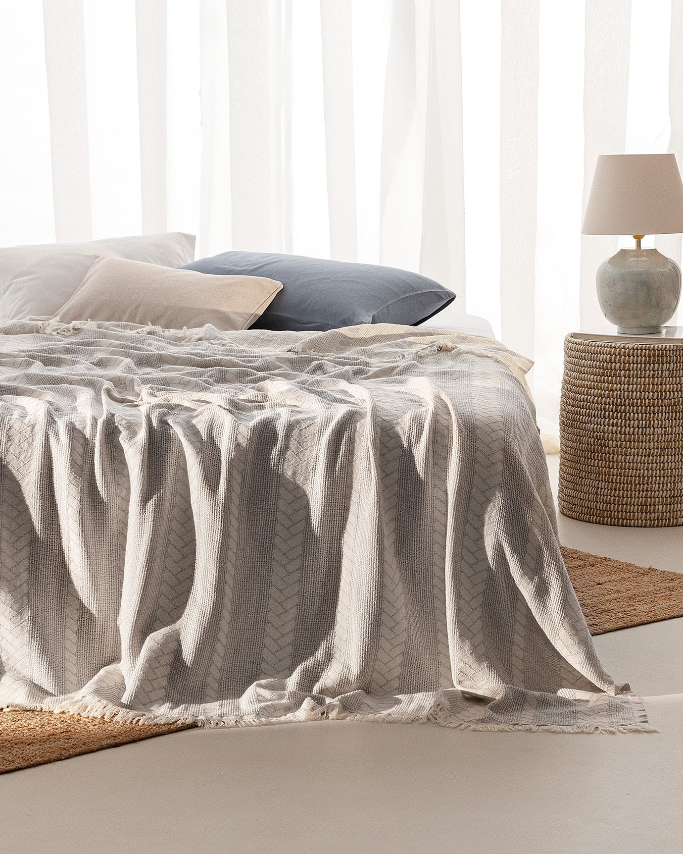 Ames Double Size Bedspread - Madame Coco JO