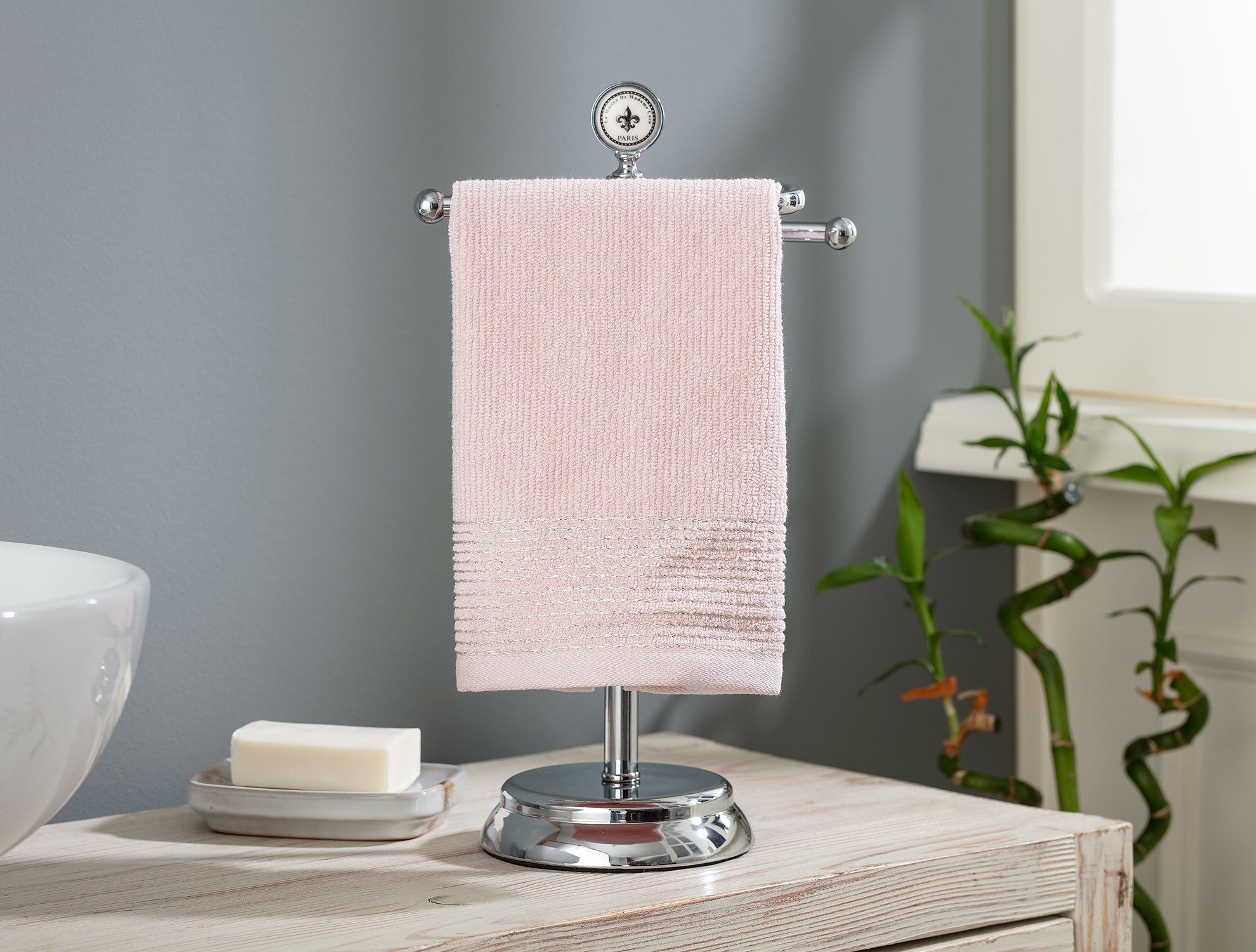 Orient Lurex Hand Towel - Madame Coco JO