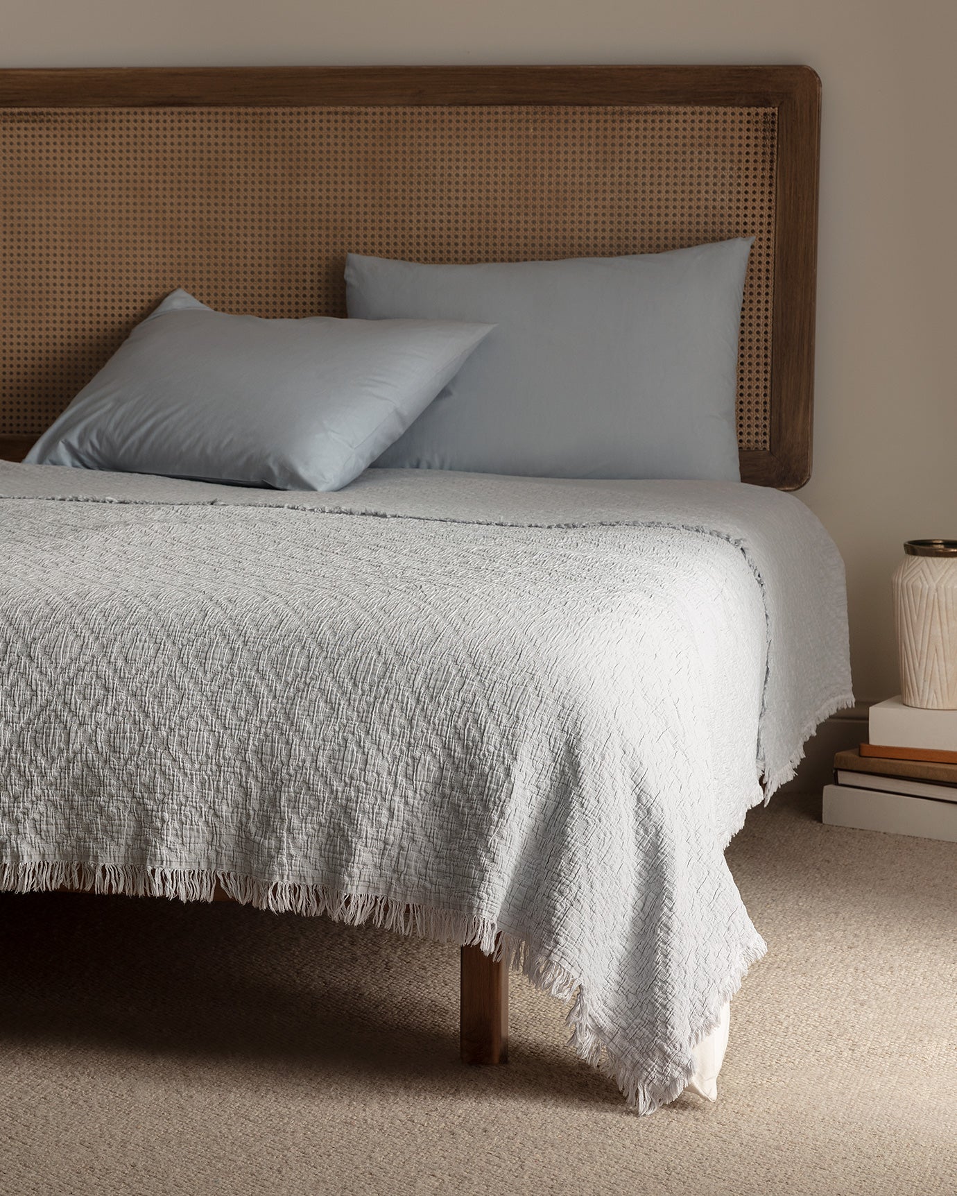 Vue Single Size Bedspread - Madame Coco JO