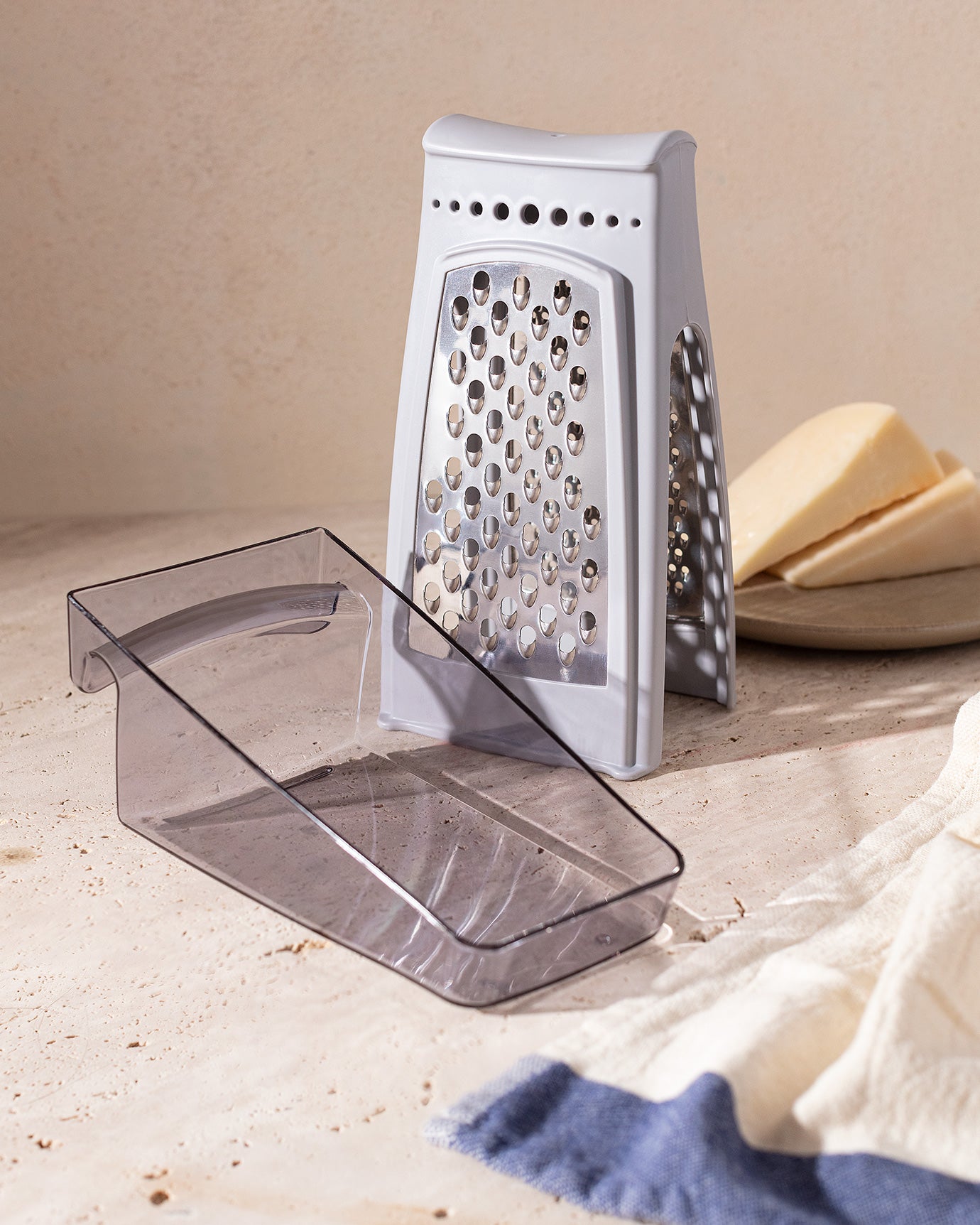 Quotidien Grater With Container - Madame Coco JO
