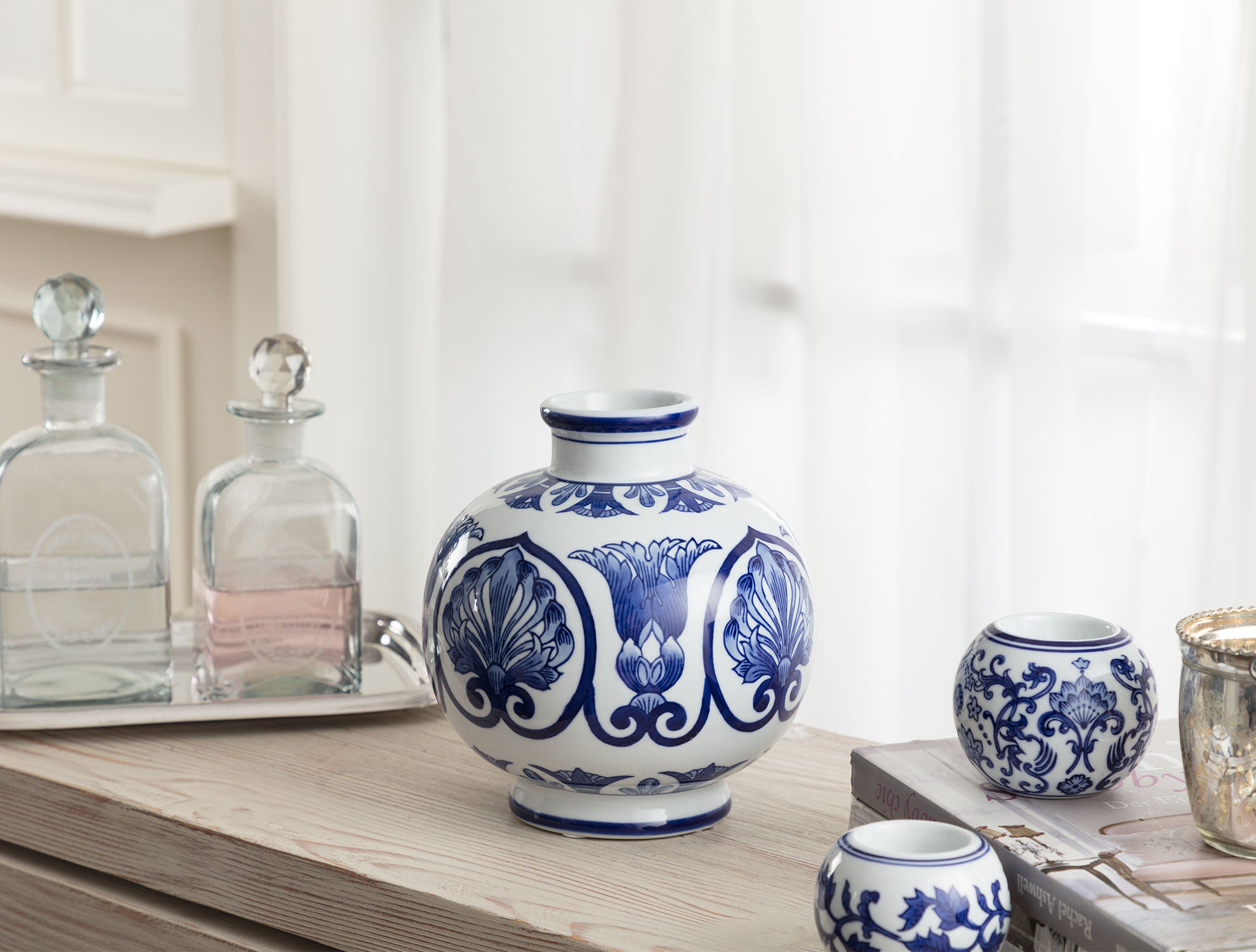 Lyon Vase - Madame Coco JO