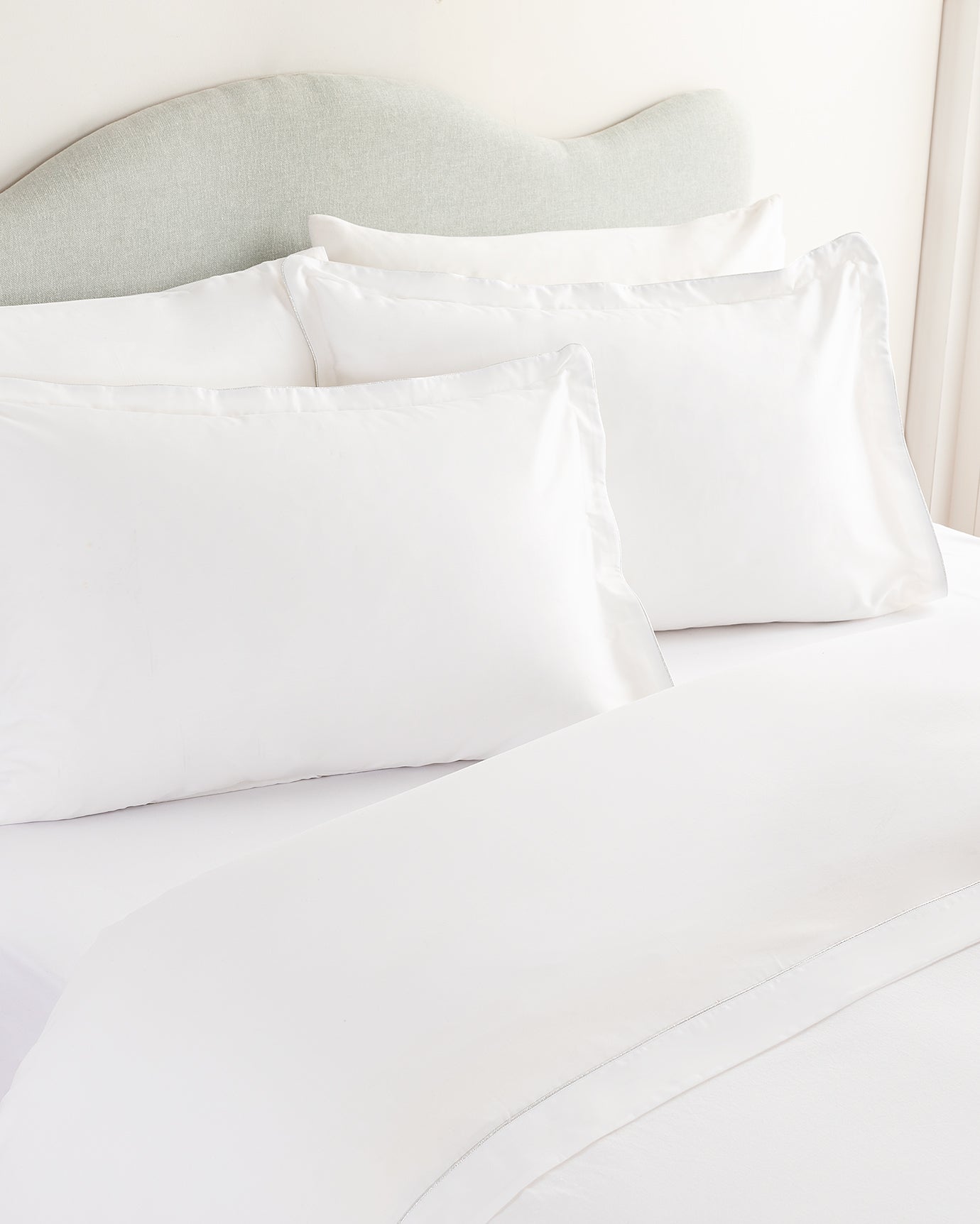 Kris Satin Bed Sheet Set - Madame Coco JO