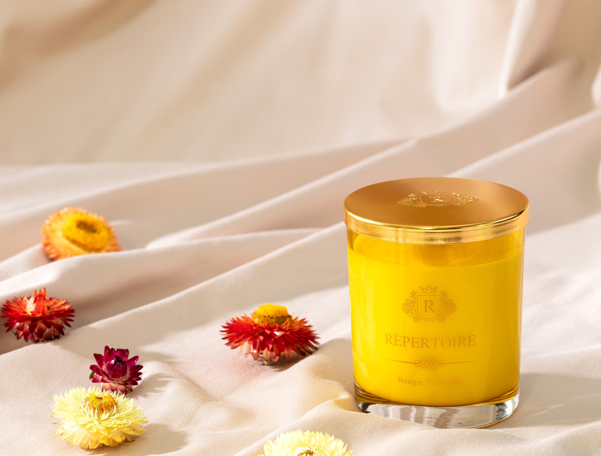 Répertoire Scented Wooden Wick Glass Candle - Madame Coco JO