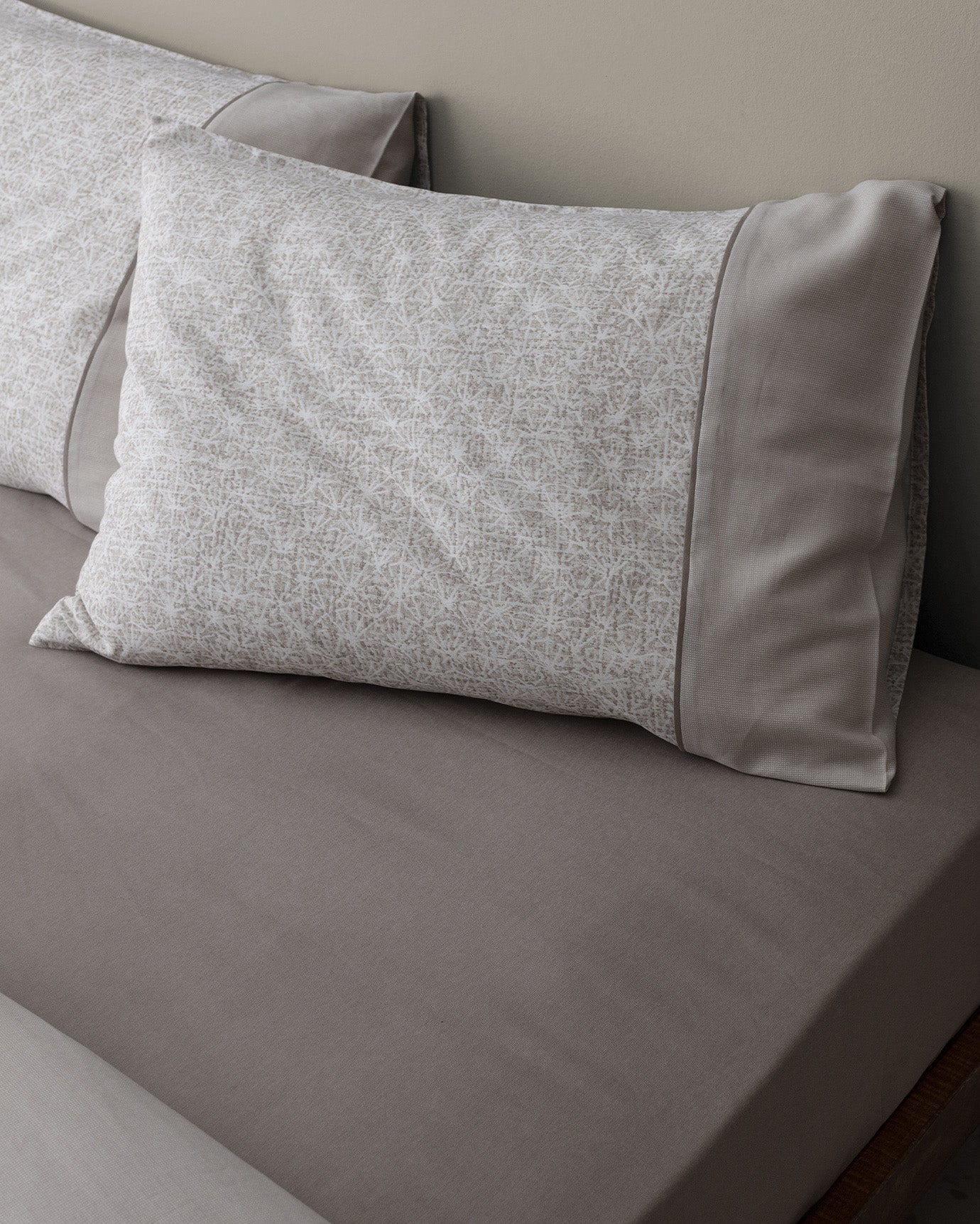 Astrid Duvet Cover Set -coco Crep Patterned - Madame Coco JO