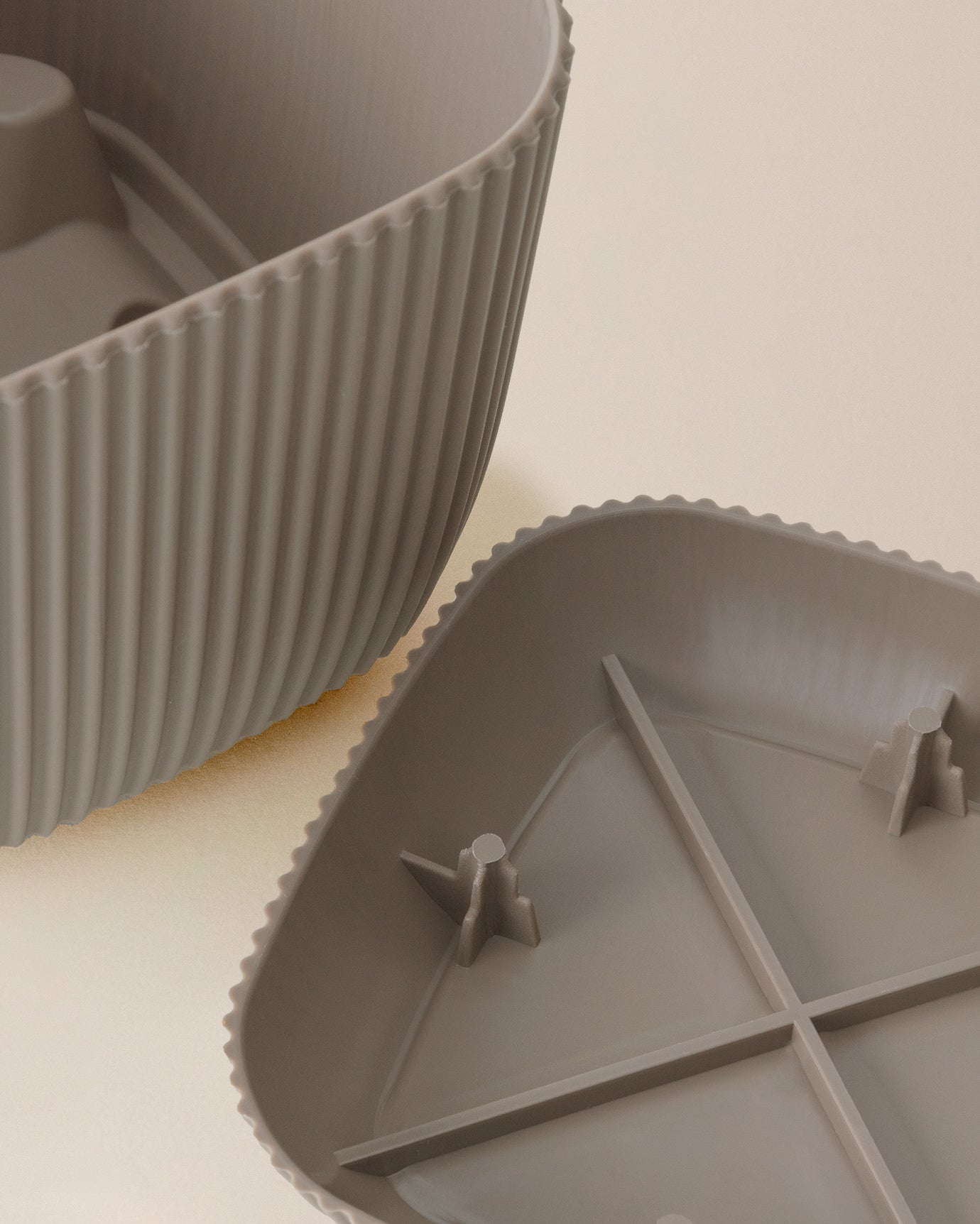 Abella  Flower Pot 1800 Ml - Madame Coco JO