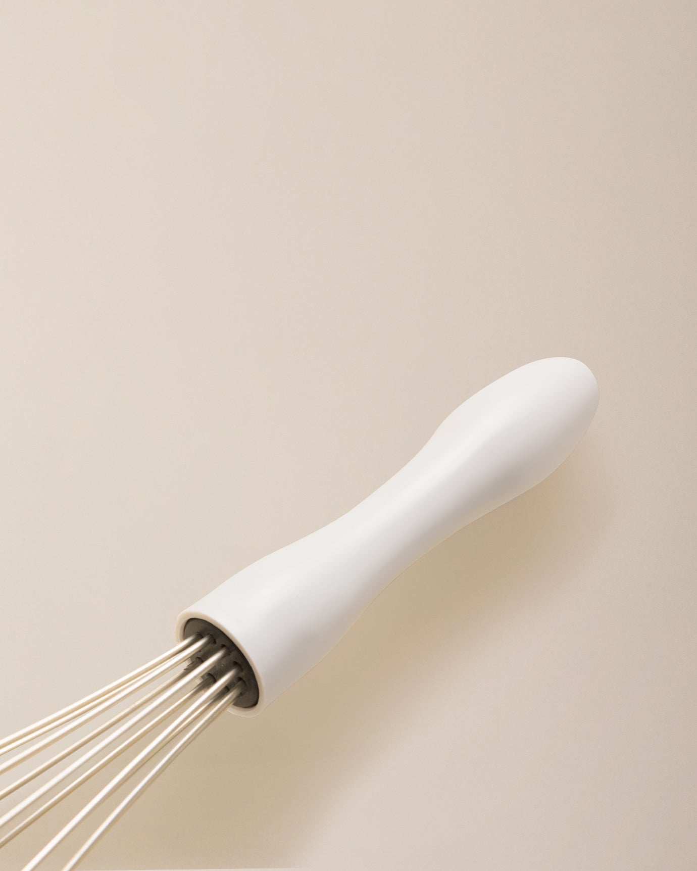 Ville Small Beater - Madame Coco JO