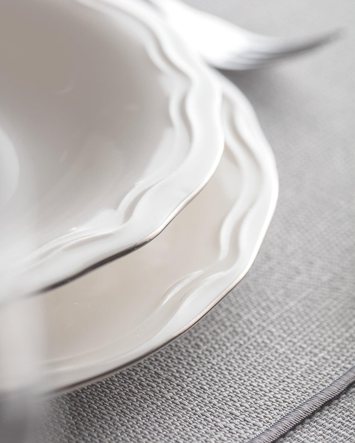 Viola 24 Piece Dinner Set Gold/platinum - Madame Coco JO