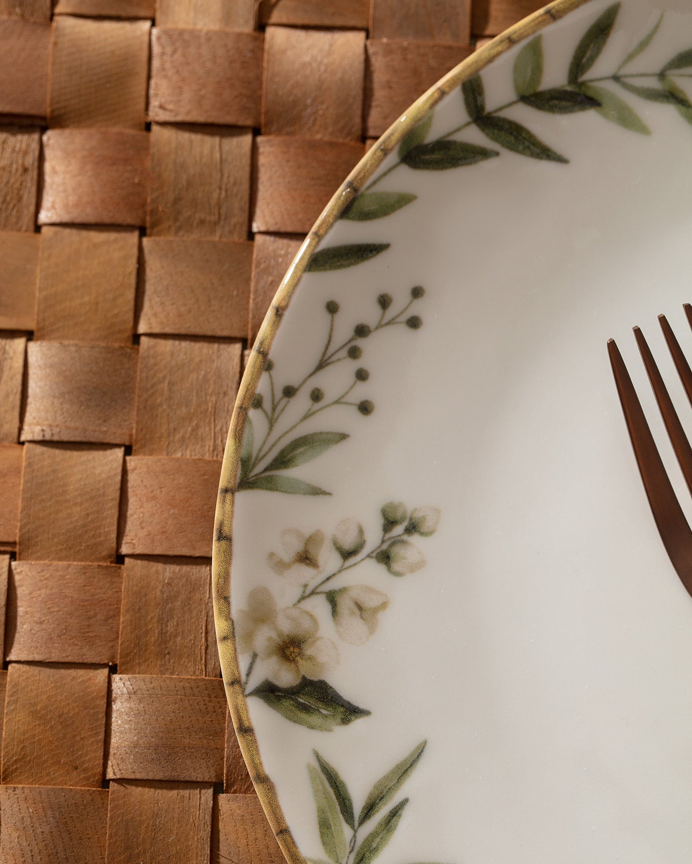 Bernelle Dinner Set 24 Pcs - Madame Coco JO