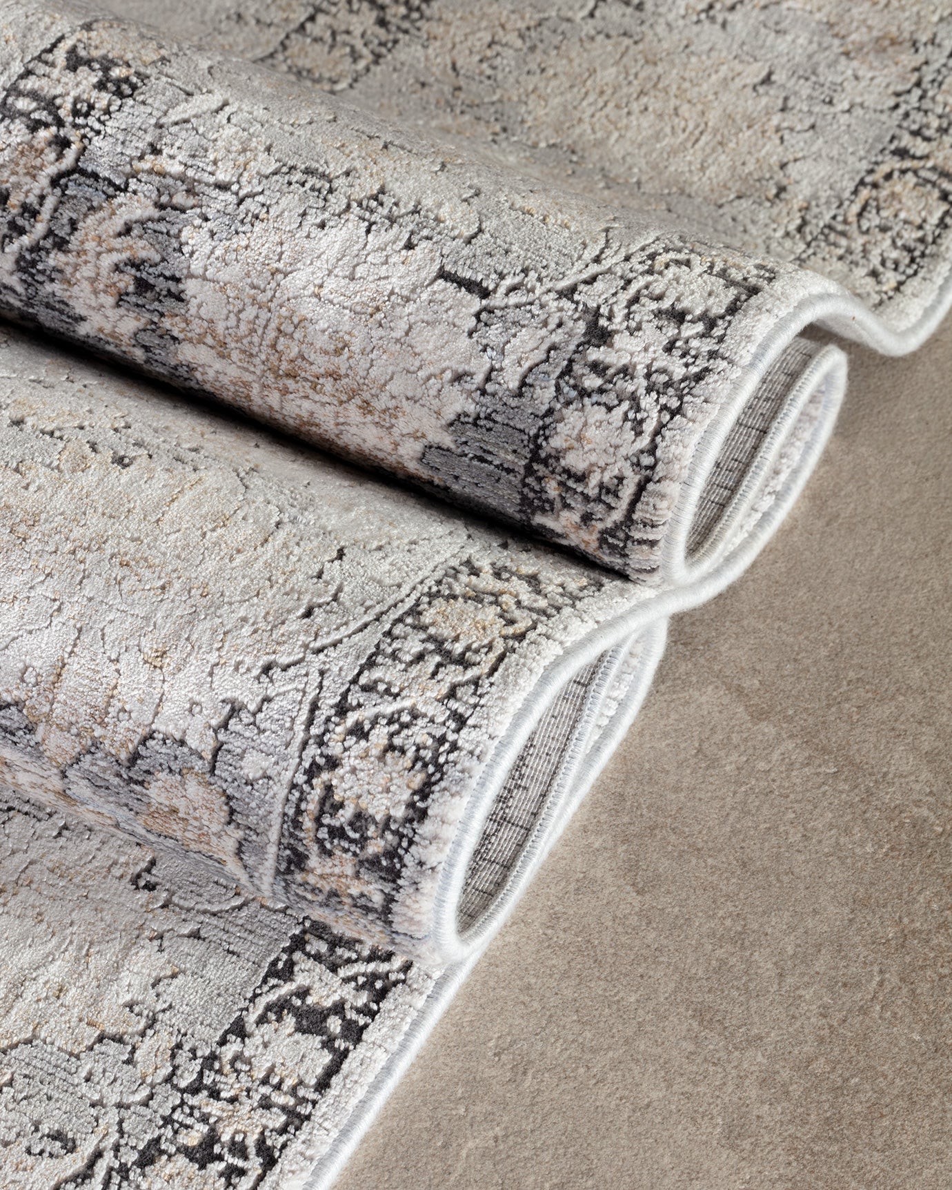 Valeria Carpet - Madame Coco JO