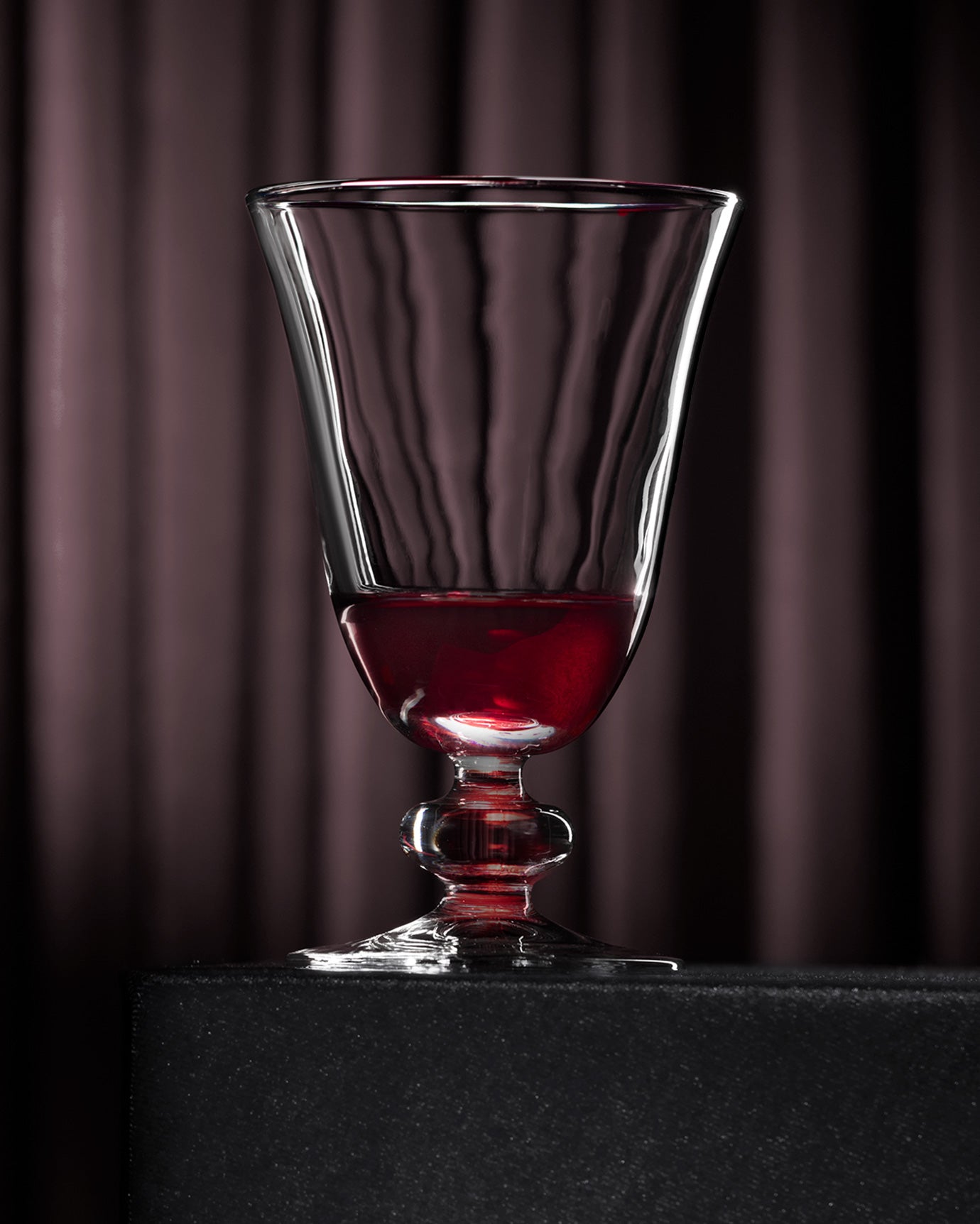 Valerio 4-piece Red Wine Glass Set - Madame Coco JO