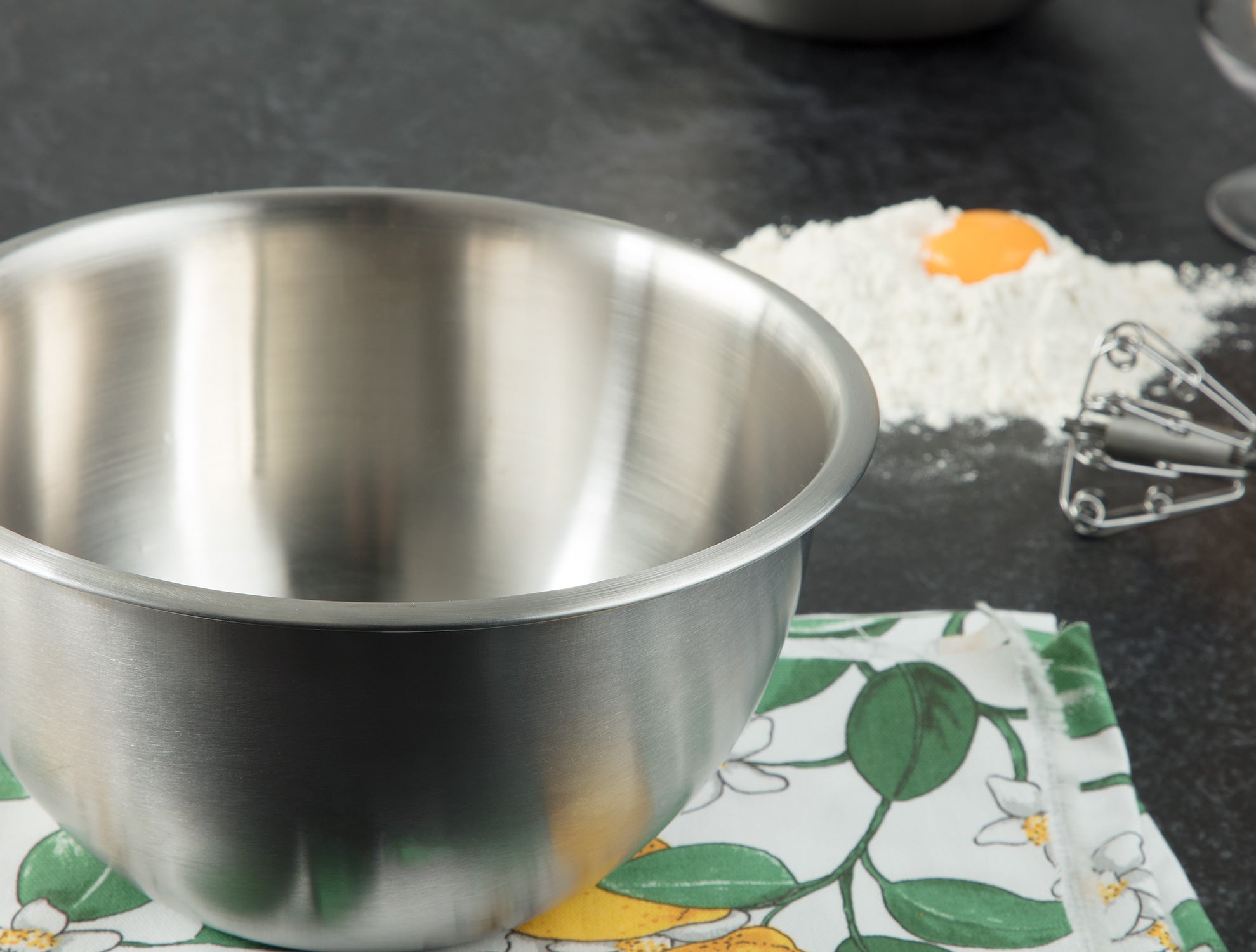 Victorina Bryant Extra Deep Bowl - Madame Coco JO