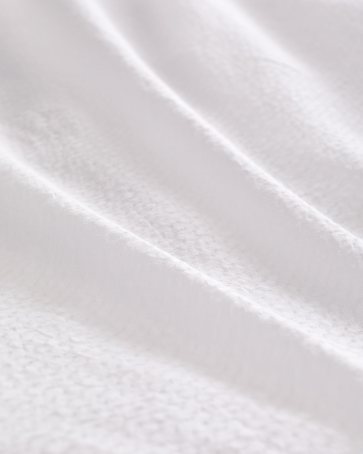 Linda King Size Duvet Cover Set - Embroidered Washed Seersucker - Madame Coco JO