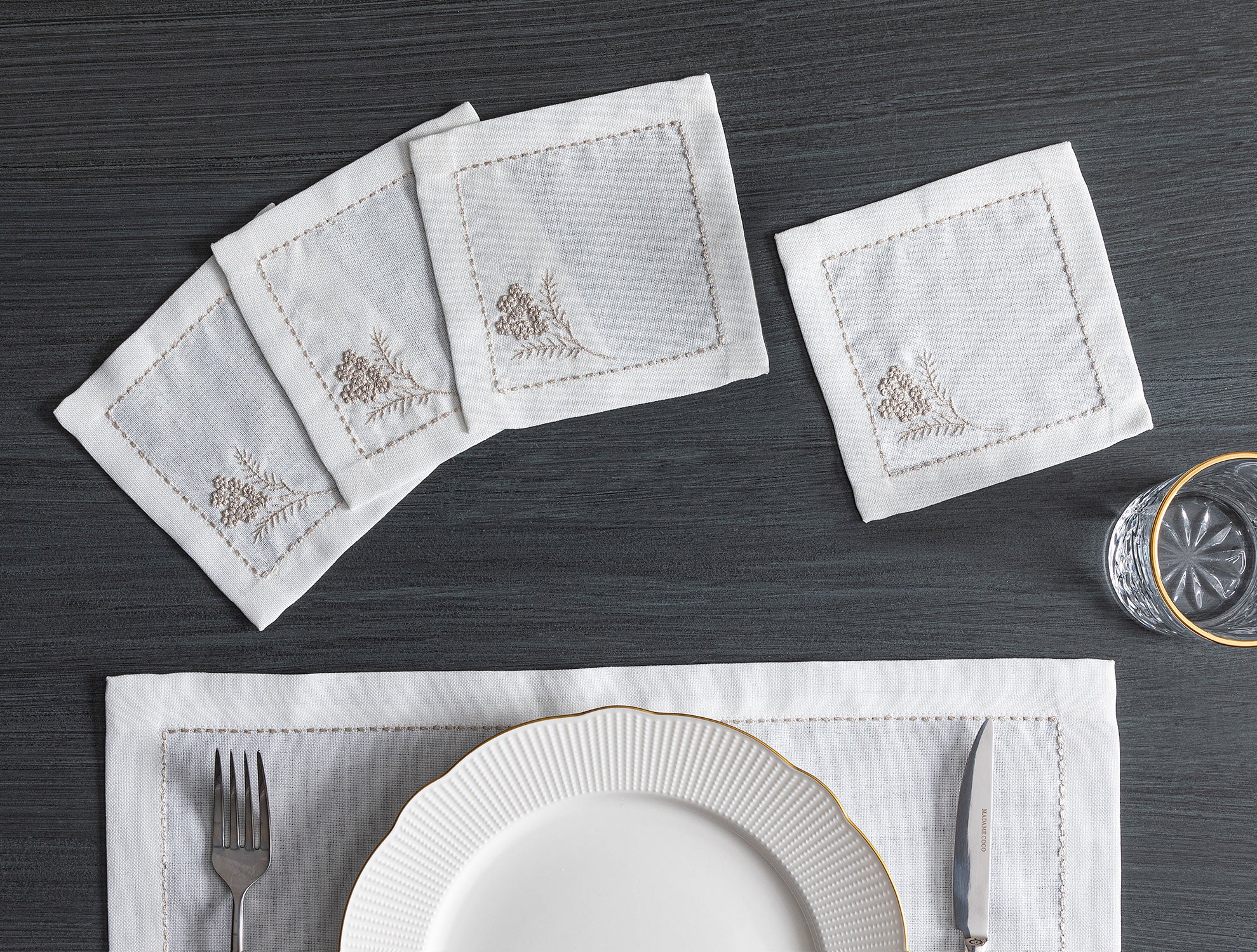 Gardenia 4 Pcs Coaster - Madame Coco JO