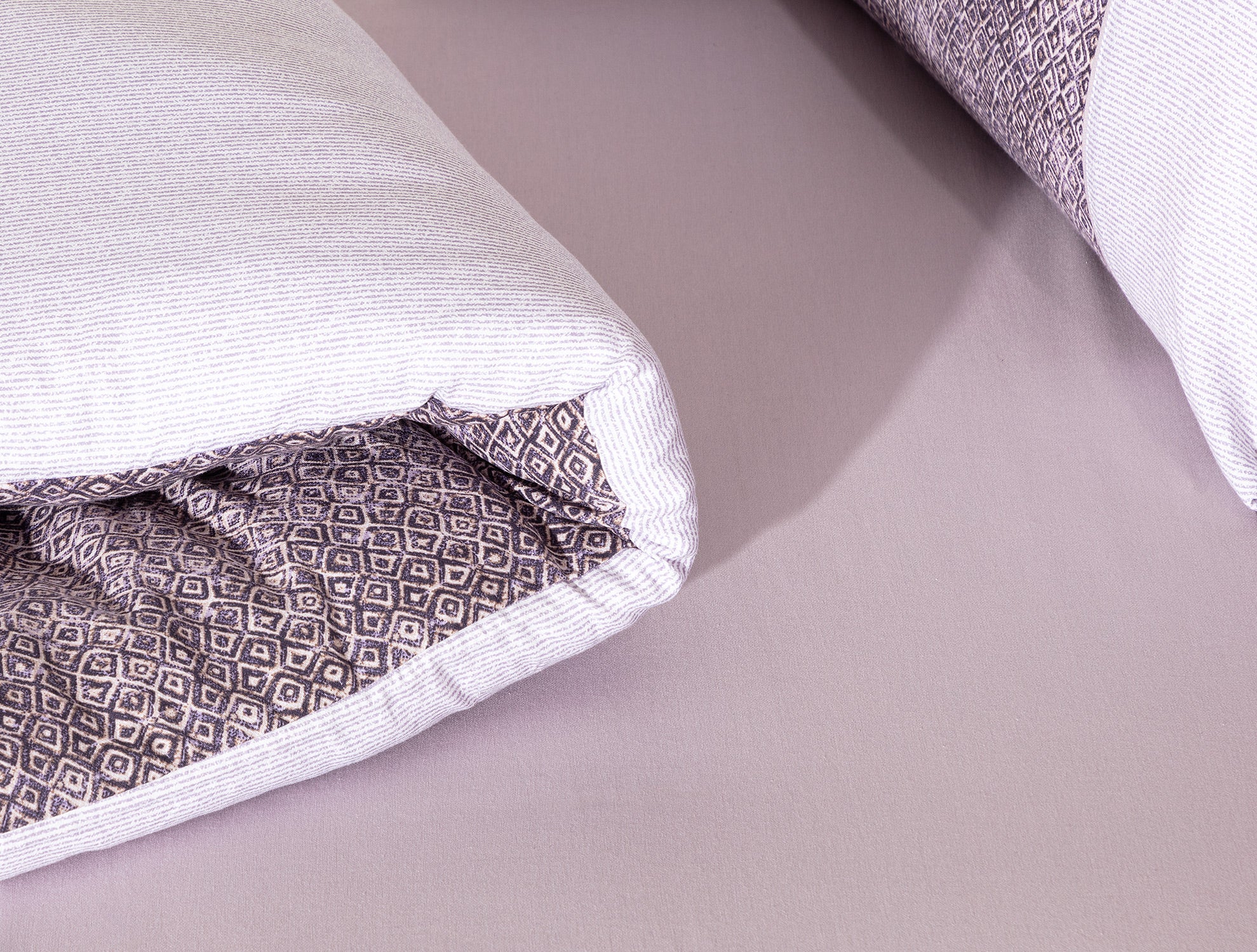 Diane Duvet Cover Set - Coco Crep Patterned - Madame Coco JO