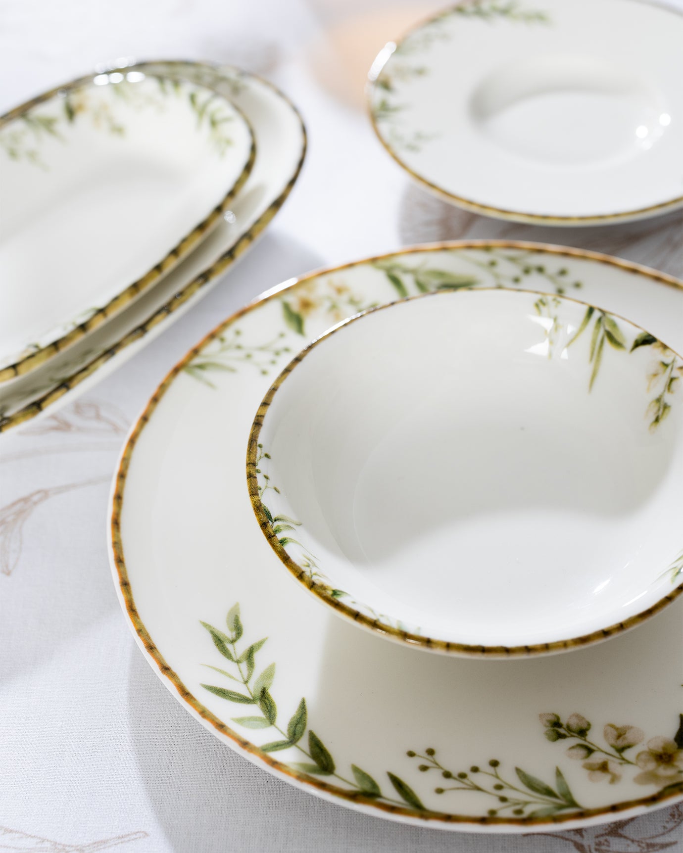 Bernelle 26 Piece Breakfast Set - Madame Coco JO