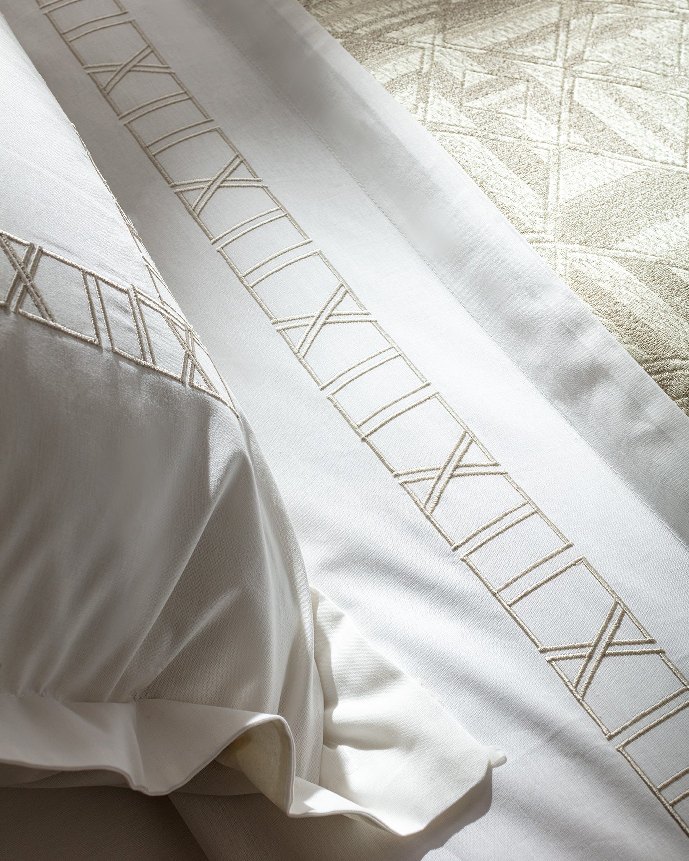 Yvoire Wedding Set - Madame Coco JO