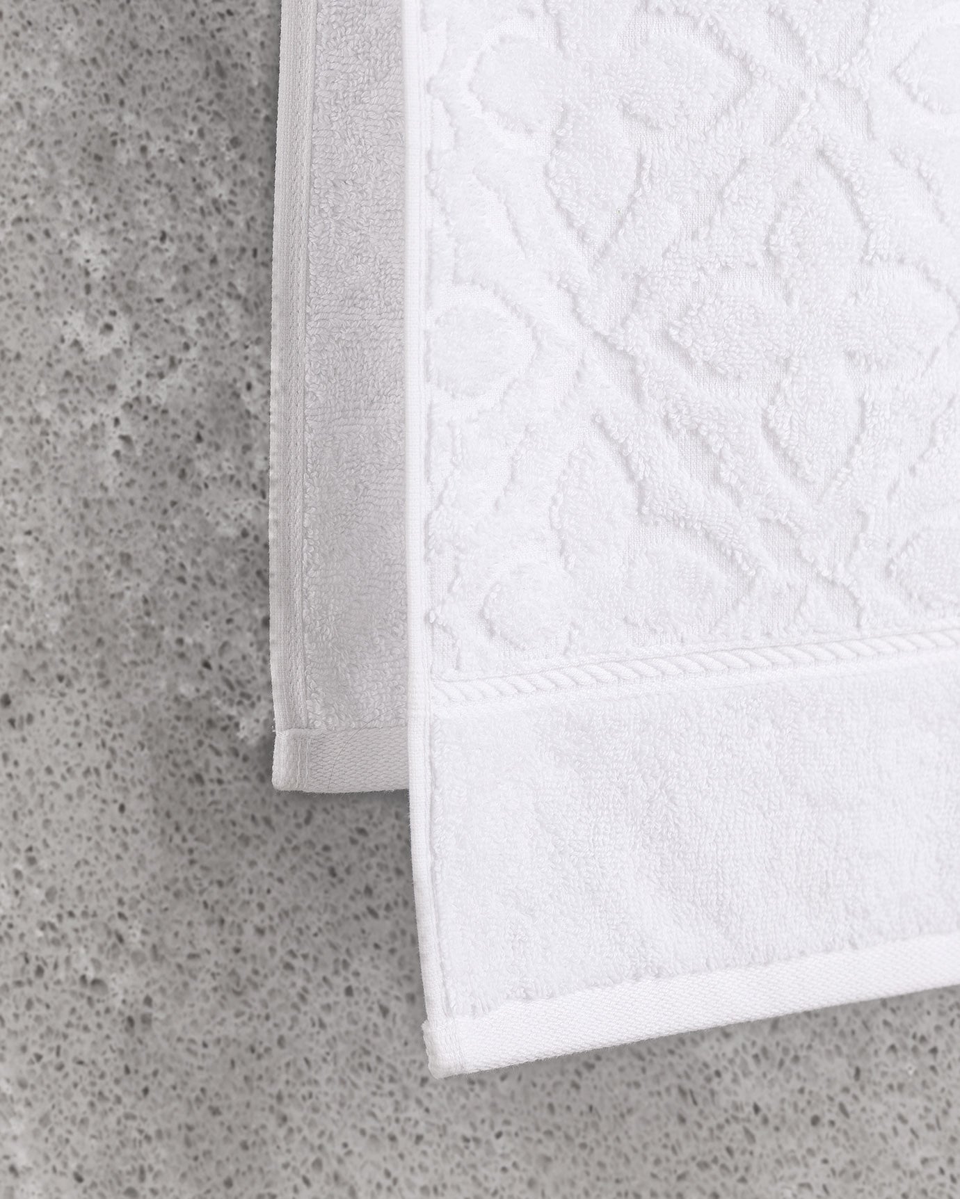 Chance Jacquard Face Towel - Madame Coco JO