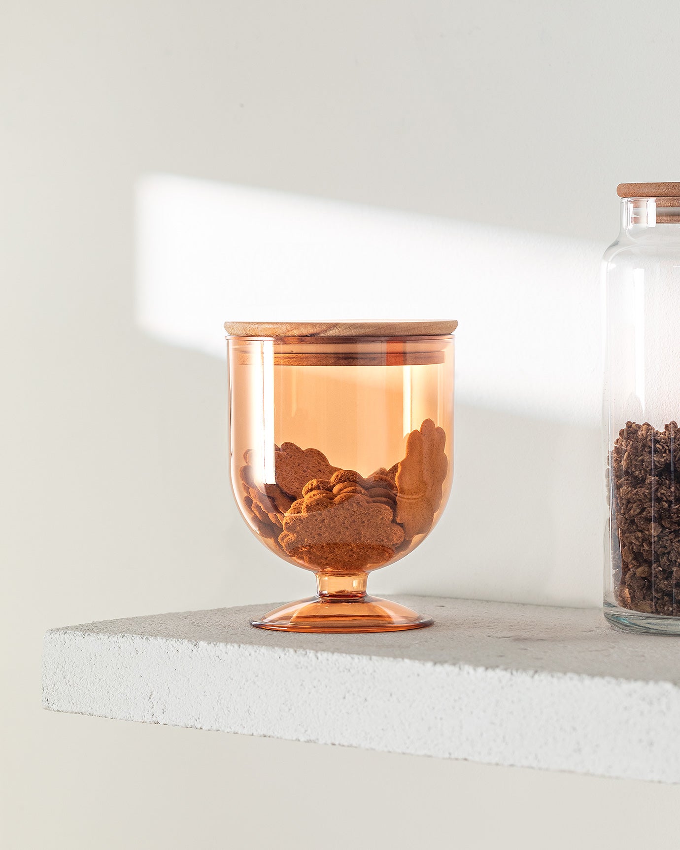 Storage Box With Wooden Lid 900ml - Madame Coco JO