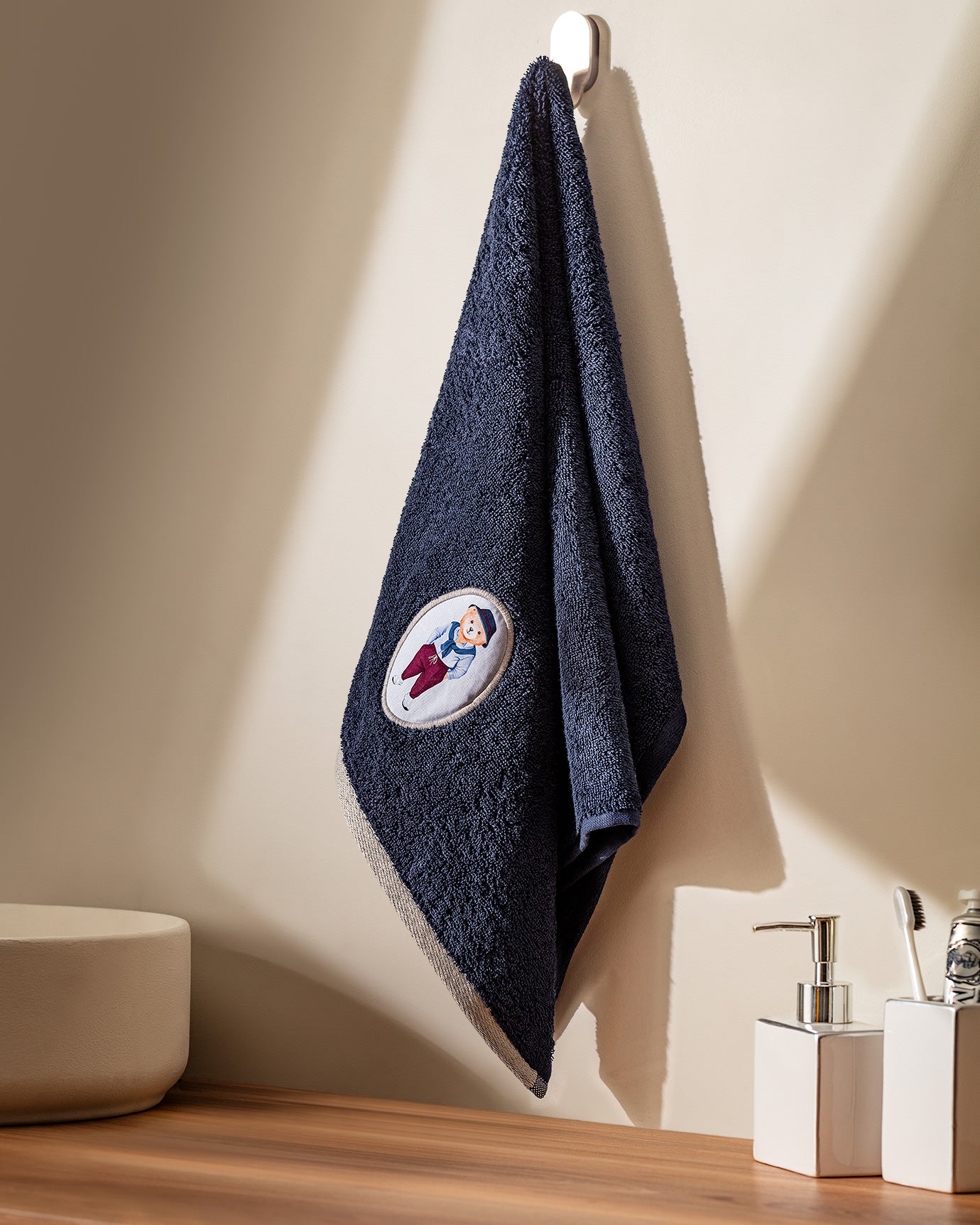 Billie Face Towel - Madame Coco JO