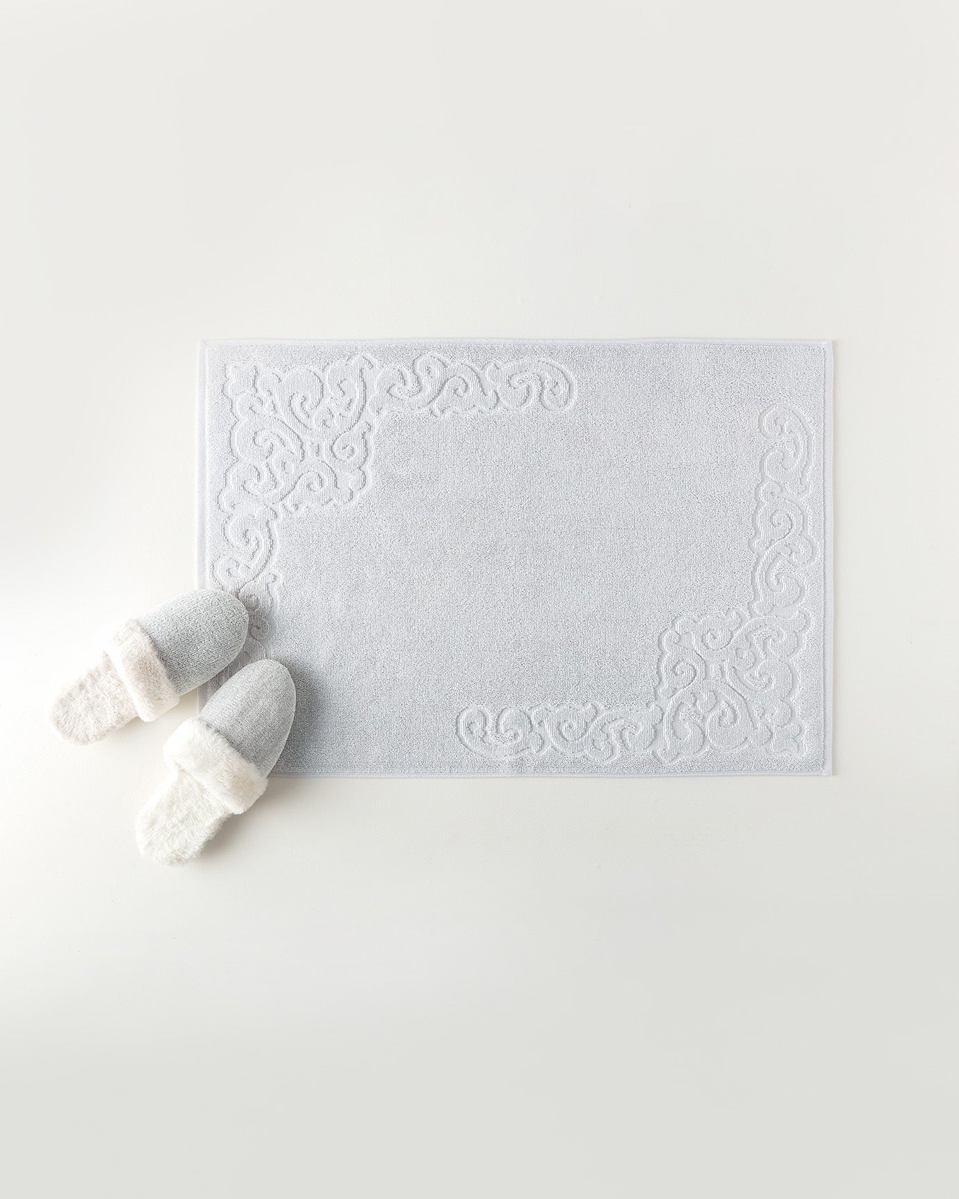 Orlena Foot Towel - Madame Coco JO