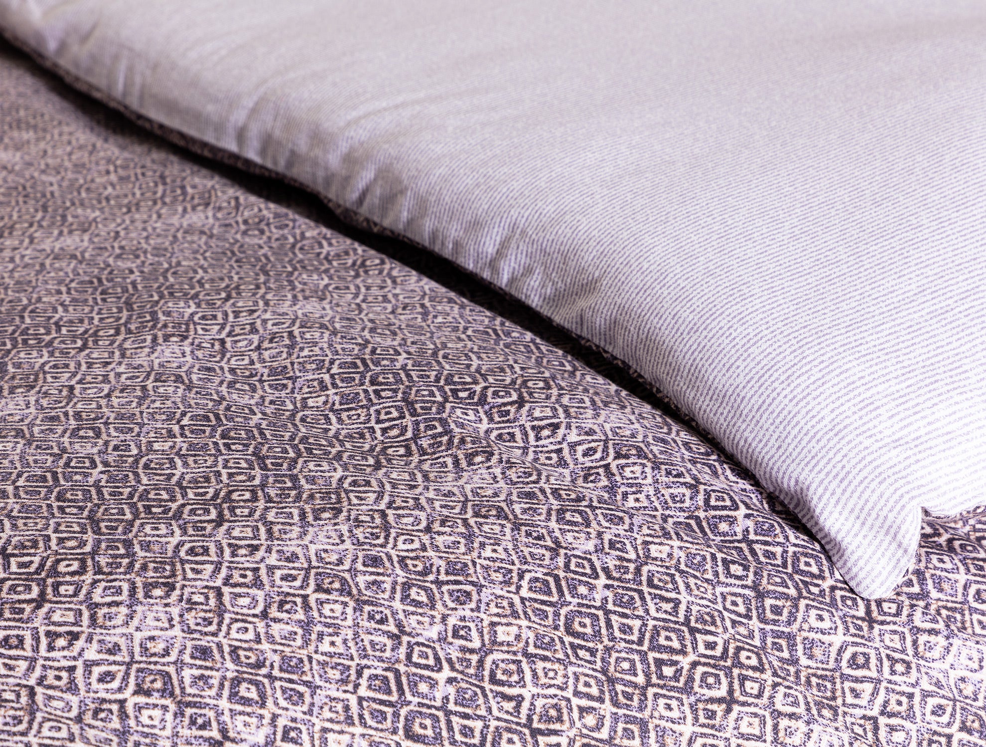 Diane Duvet Cover Set - Coco Crep Patterned - Madame Coco JO