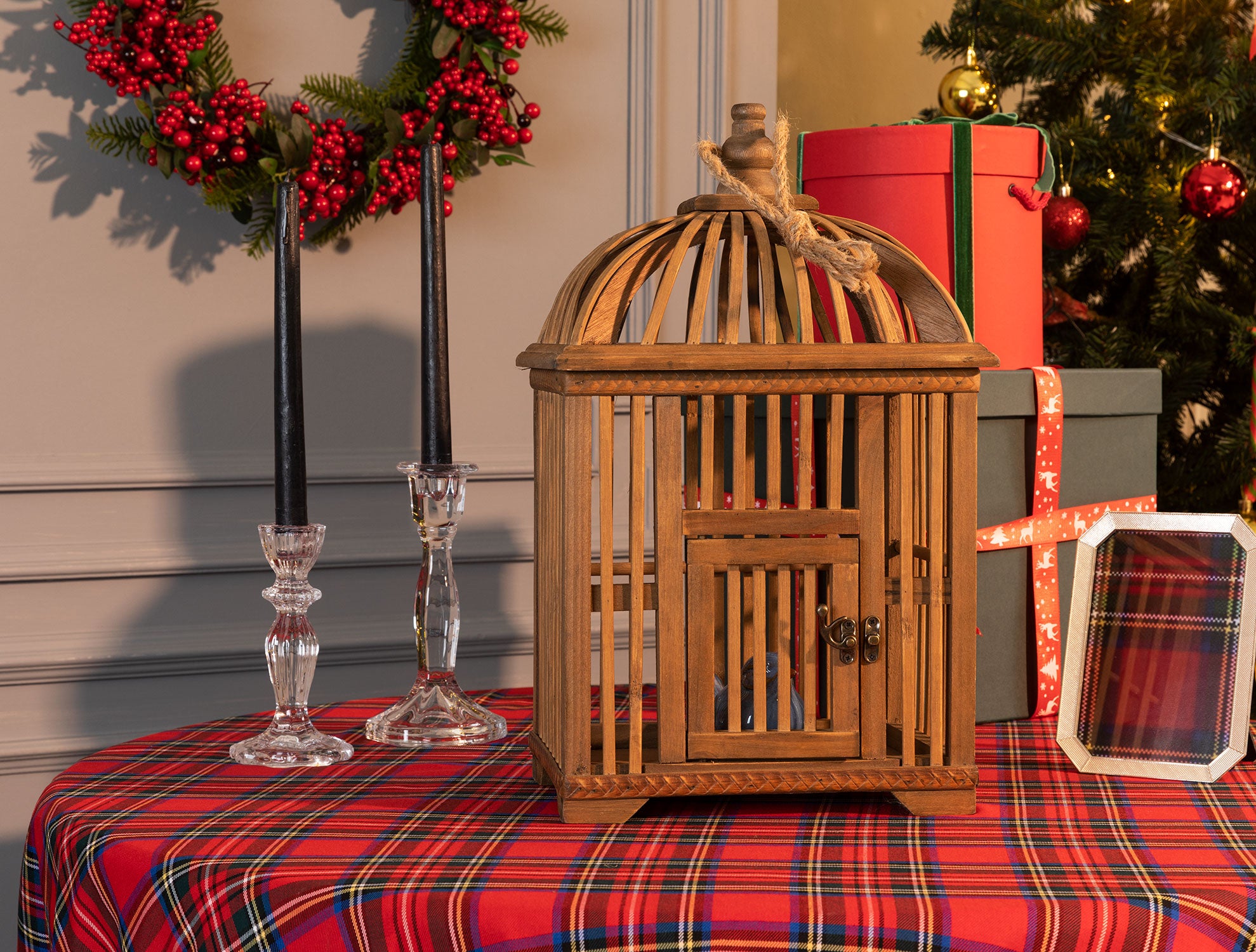 Cardine Object - Madame Coco JO