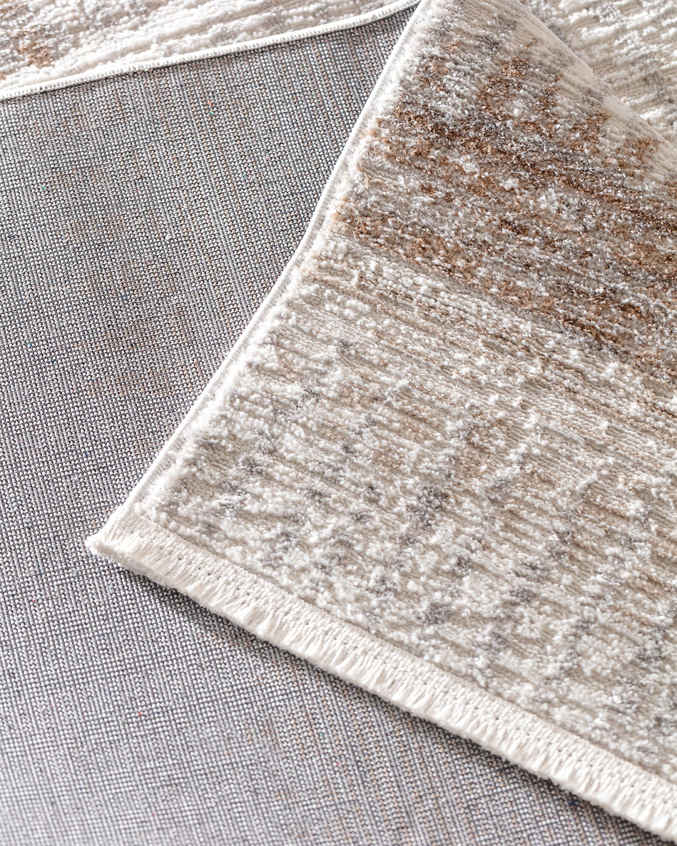 Damien Carpet - Madame Coco JO