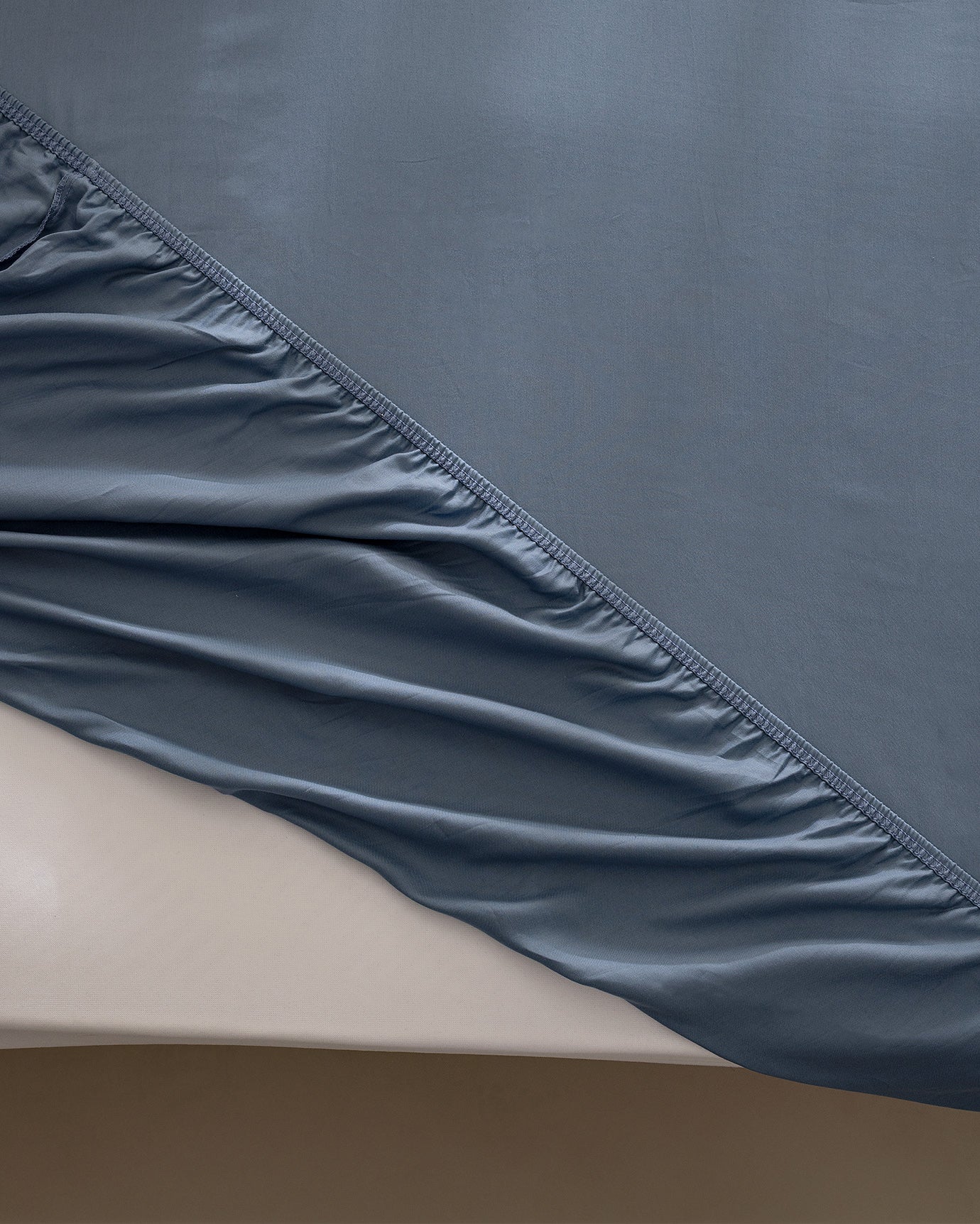 Ciel Satin Fitted Sheet - Madame Coco JO