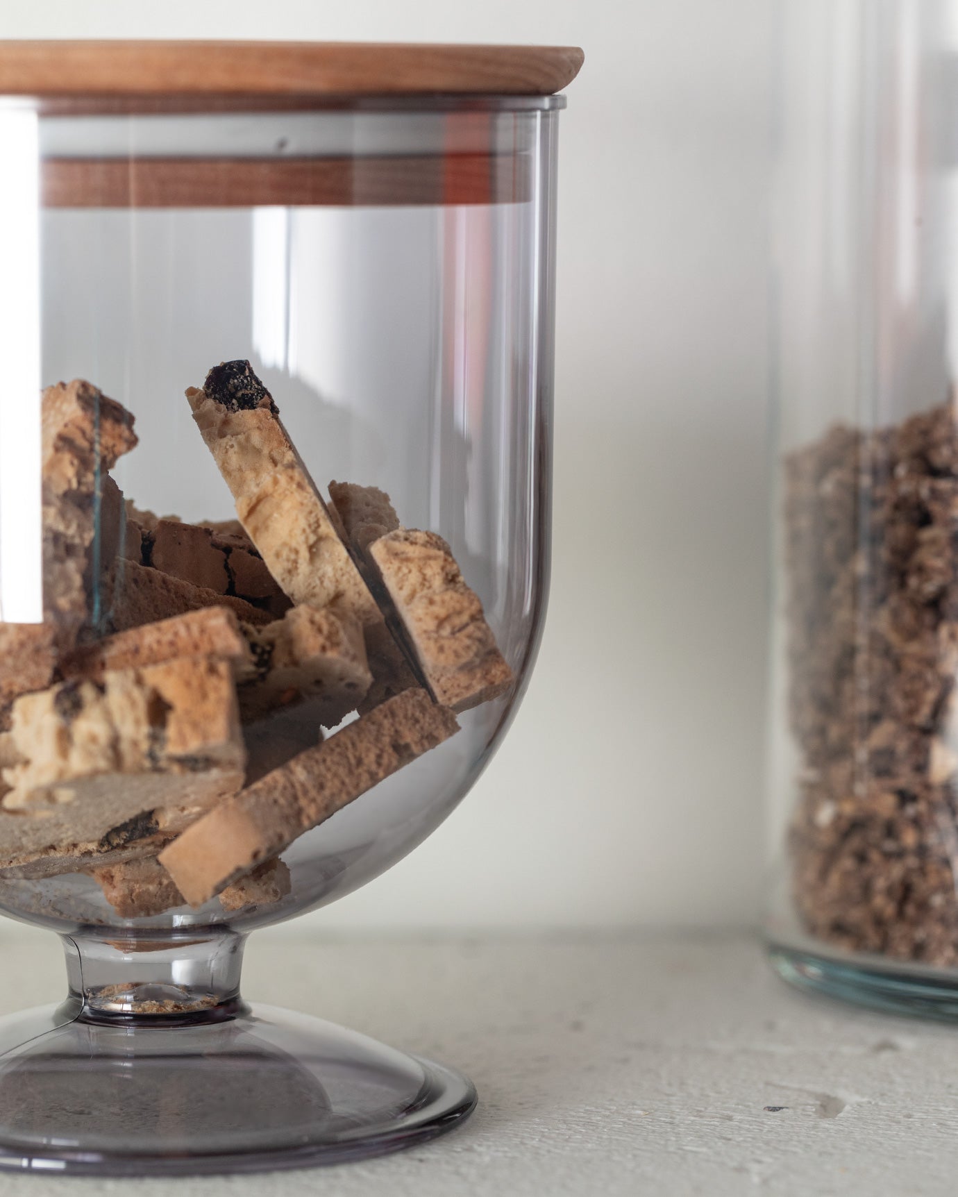 Storage Box With Wooden Lid 900ml - Madame Coco JO