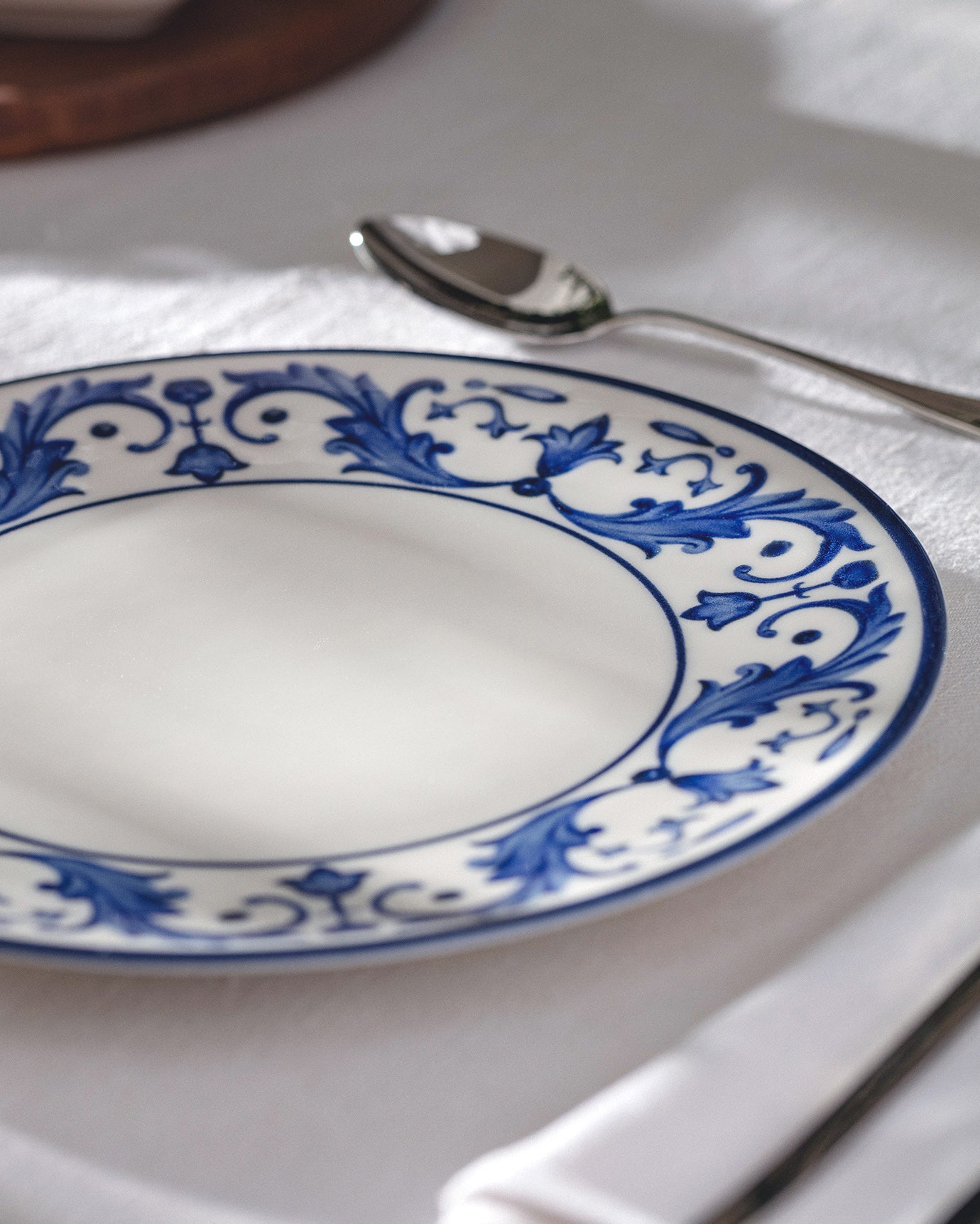 Reve Bleu Nuit Serving Plate - Madame Coco JO