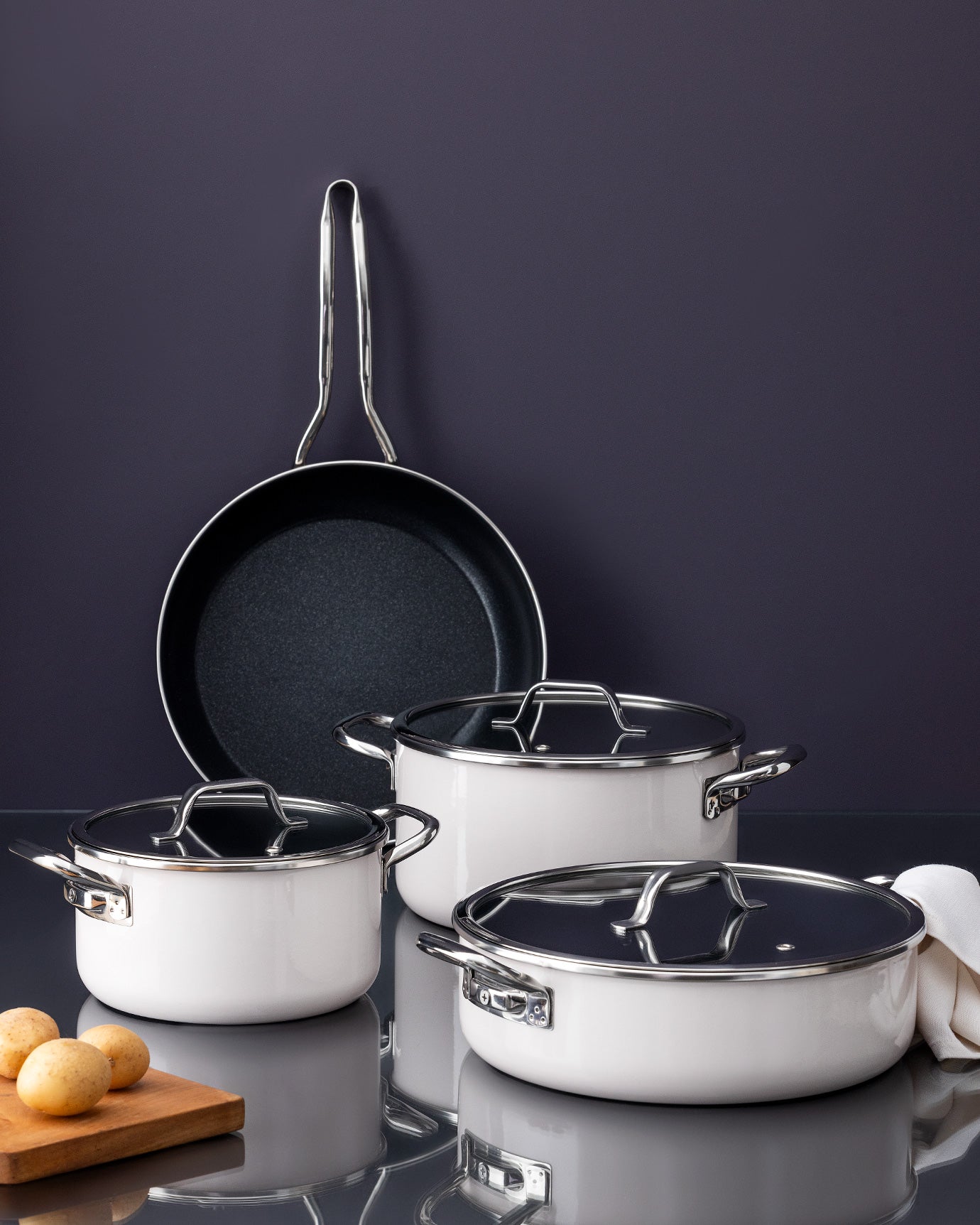 Titanium Enamelled Cookware Set - Madame Coco JO