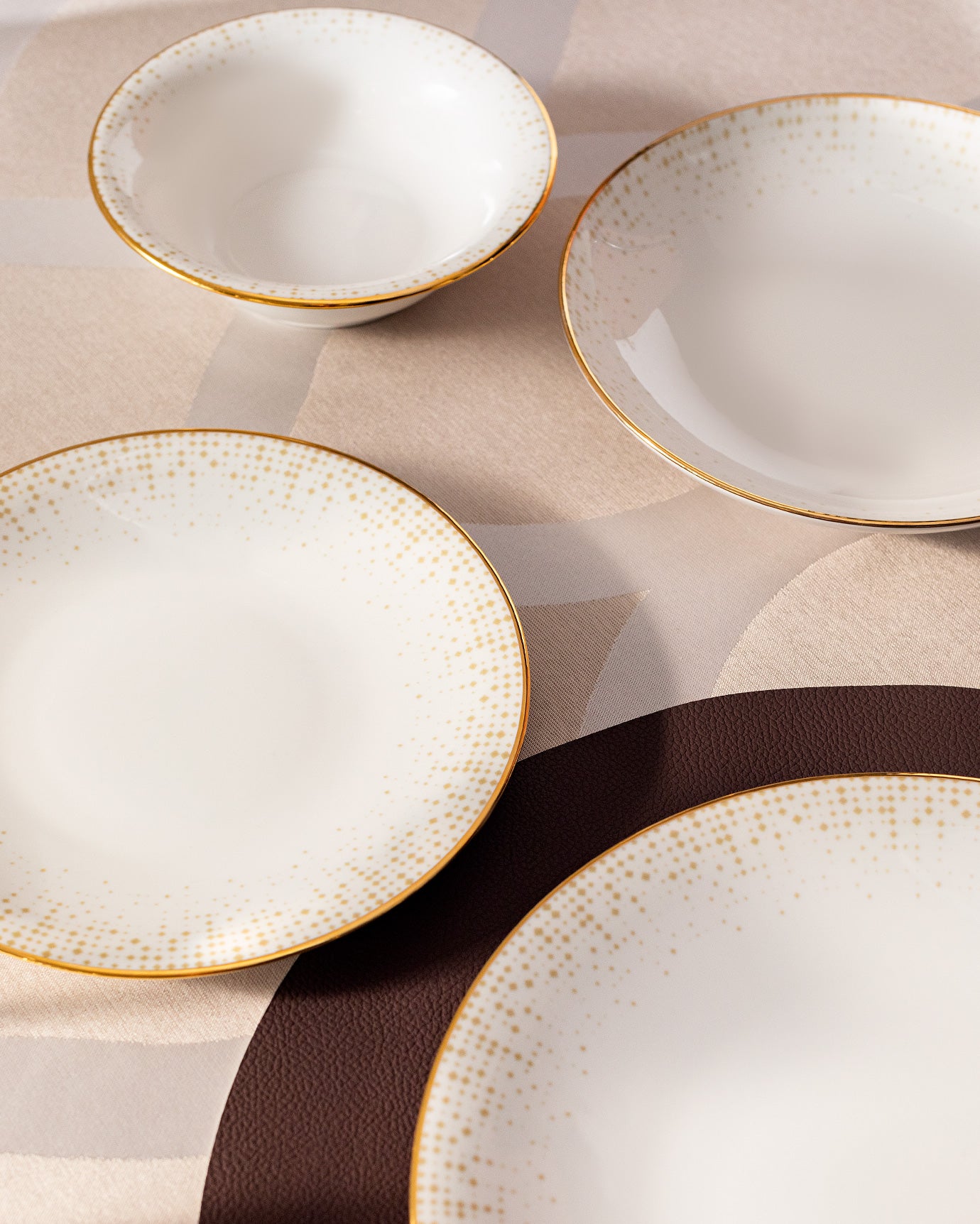 Vial 24 Piece Dinner Set - Madame Coco JO