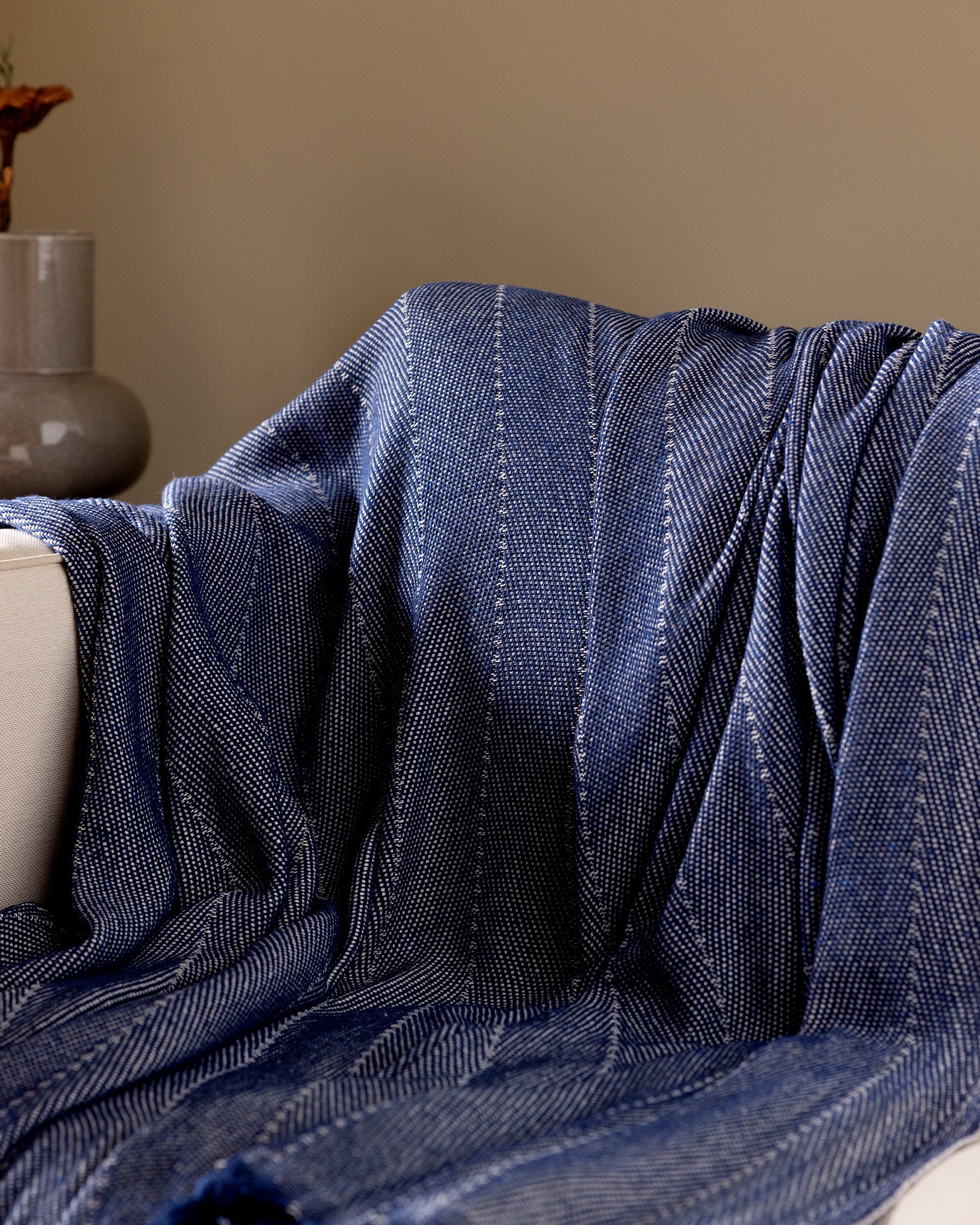 Ranier Sofa Throw - Madame Coco JO