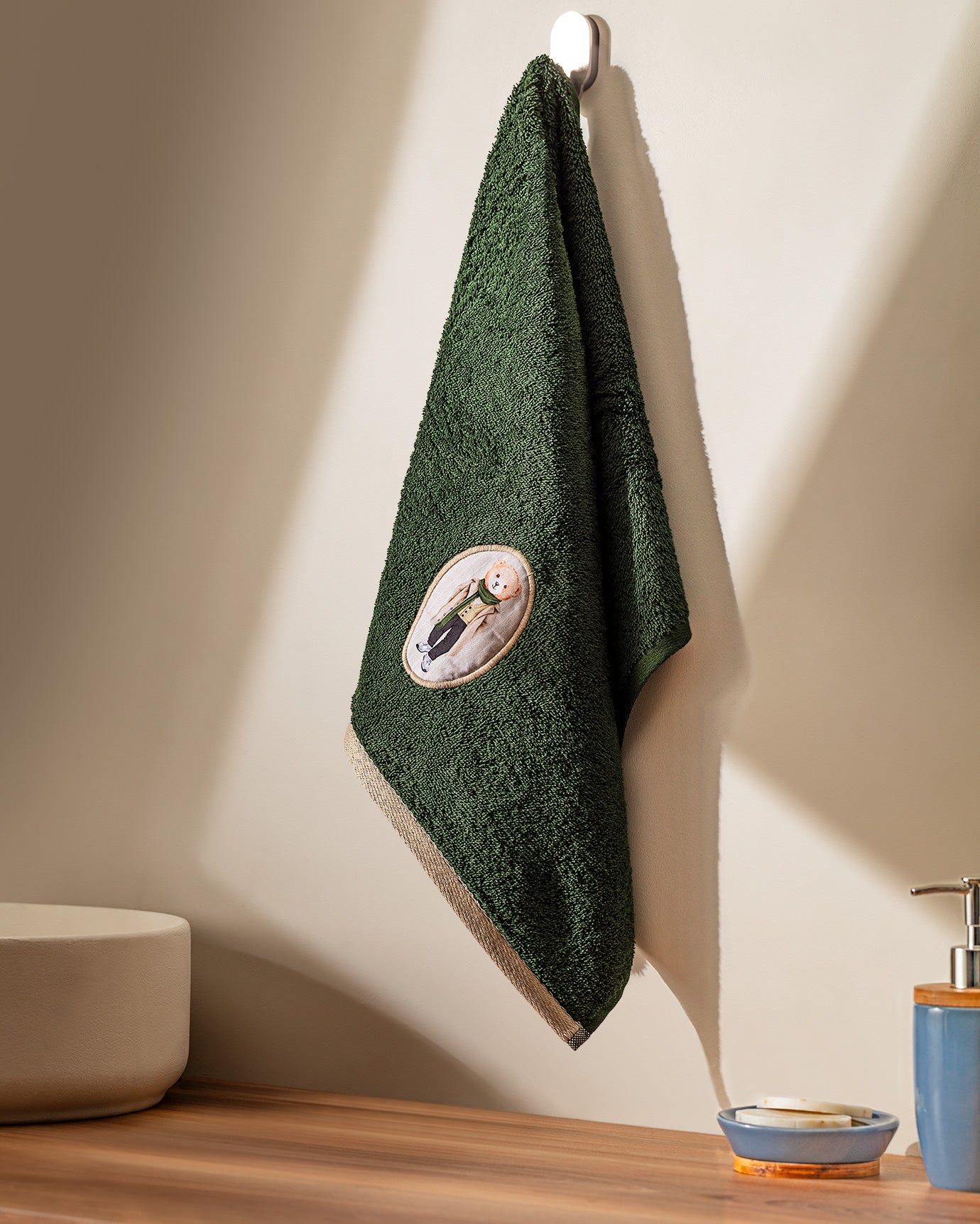 Billie Face Towel - Madame Coco JO