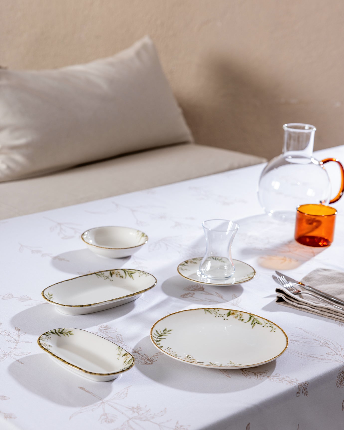 Bernelle 26 Piece Breakfast Set - Madame Coco JO