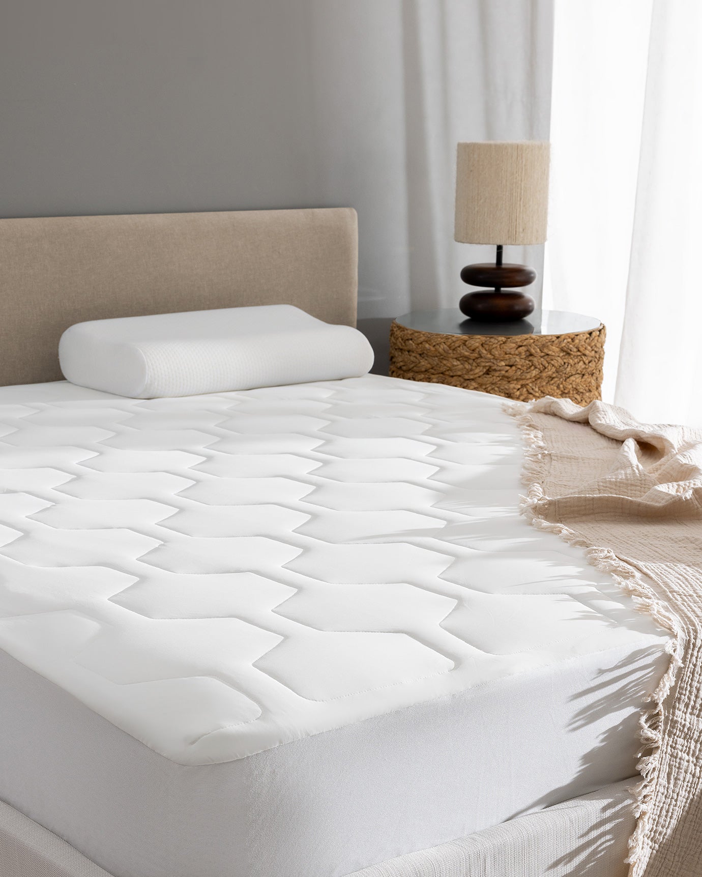 Antony Cool Fitted Mattress Protector - Madame Coco JO