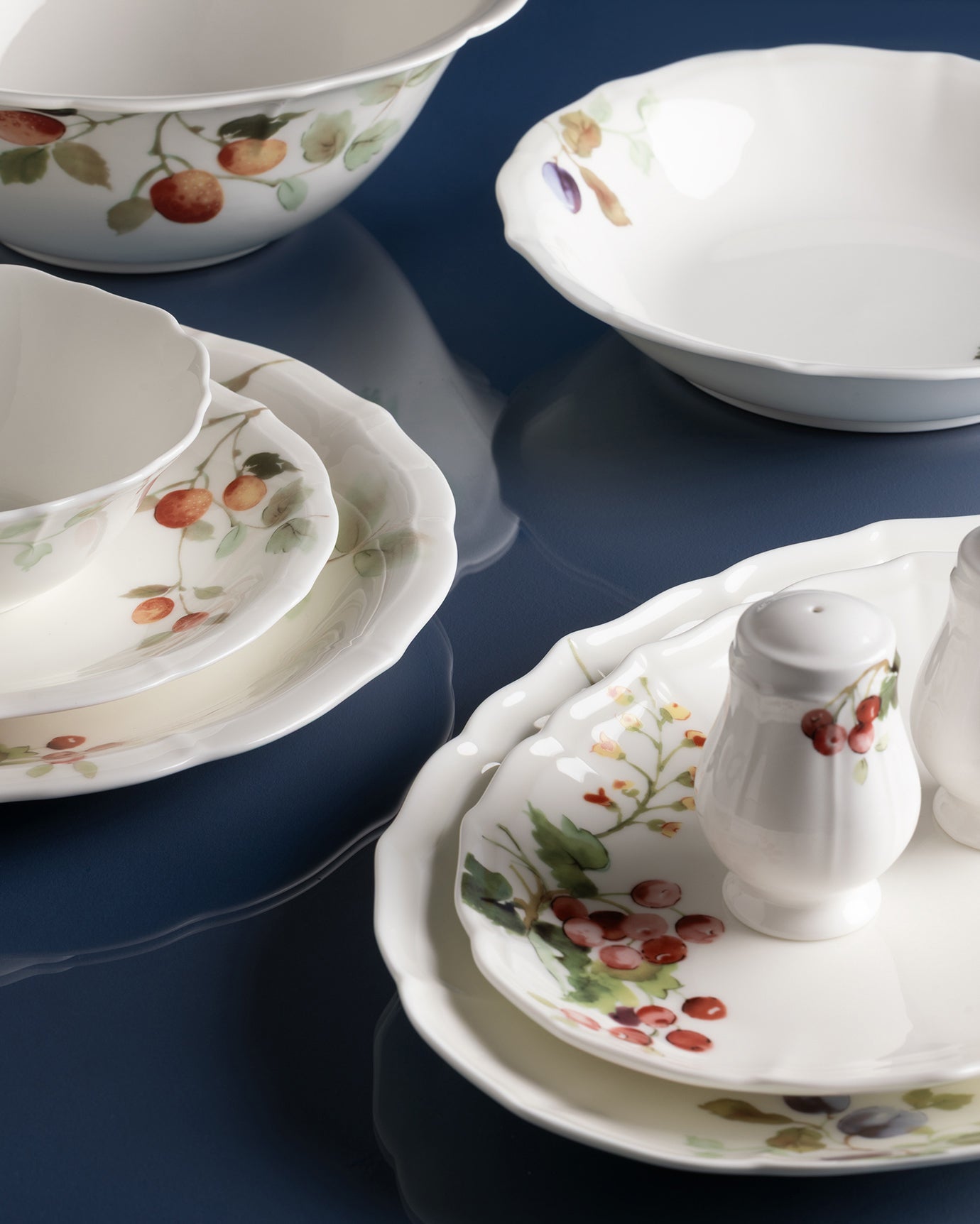 Bernal 56 Piece Dinner Set - Madame Coco JO