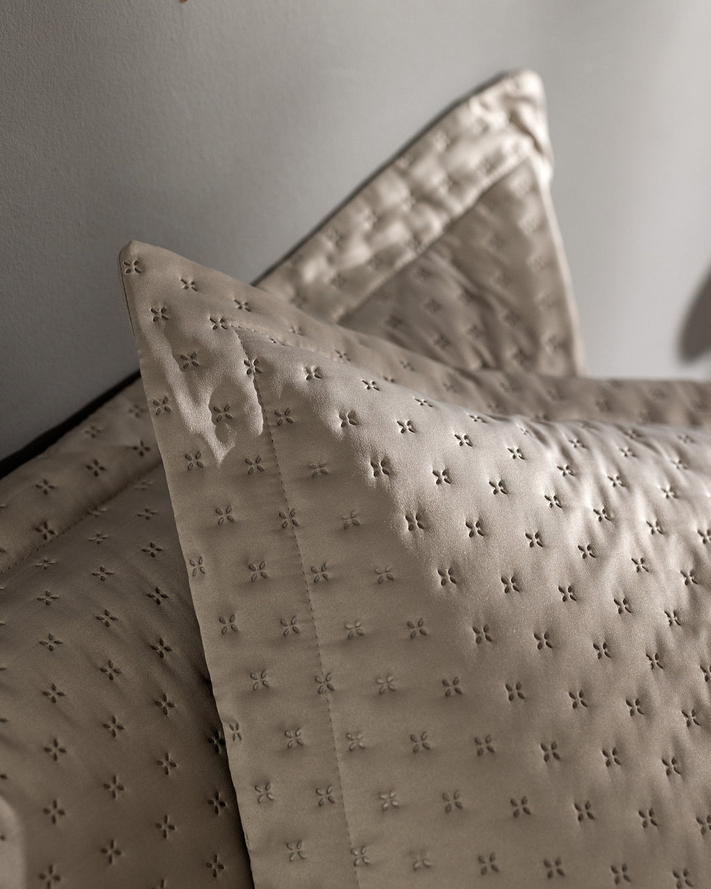 Arles Double Size Bedspread - Madame Coco JO