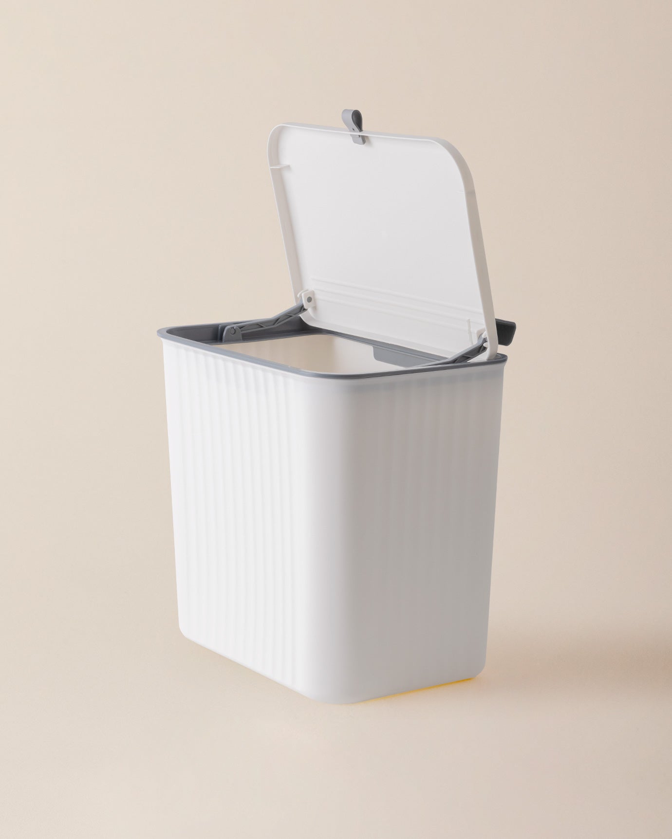 Ninon Hanging Trash Can12 - Madame Coco JO