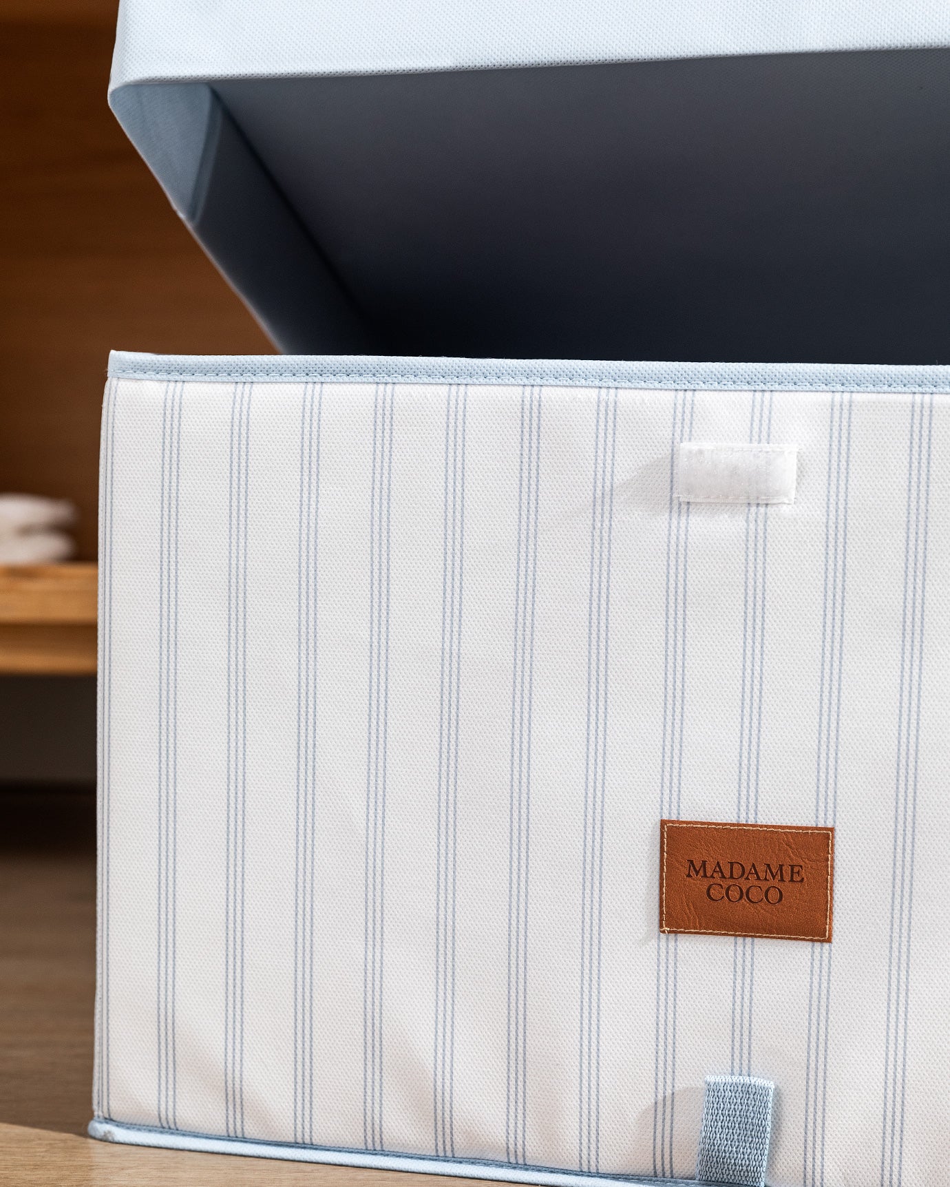 Nuage Regulatory Box With Lid - Madame Coco JO