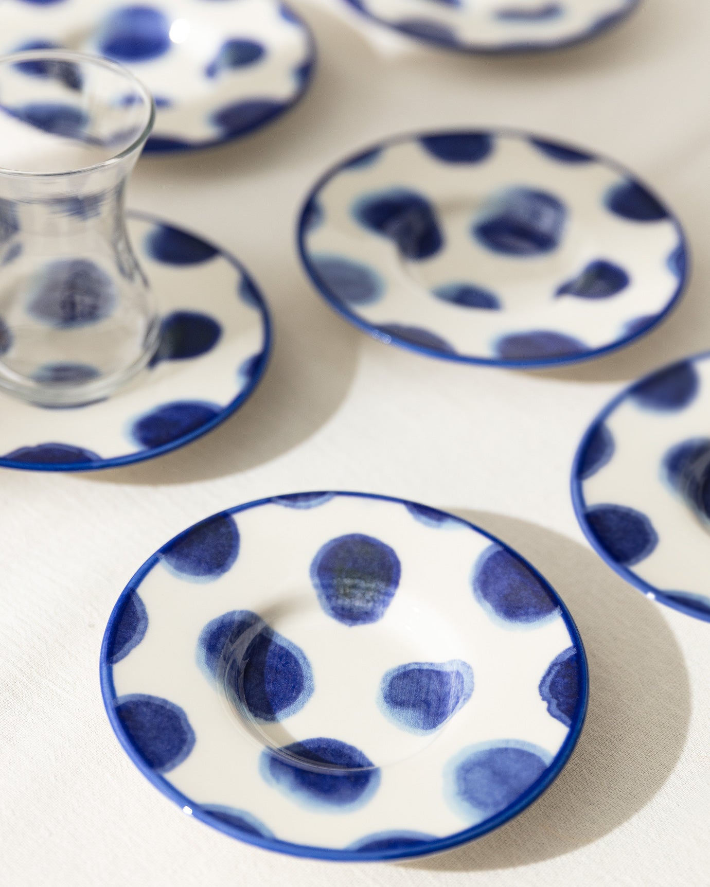 Luxe Rond 6-piece Tea Glass Saucer Set - Madame Coco JO